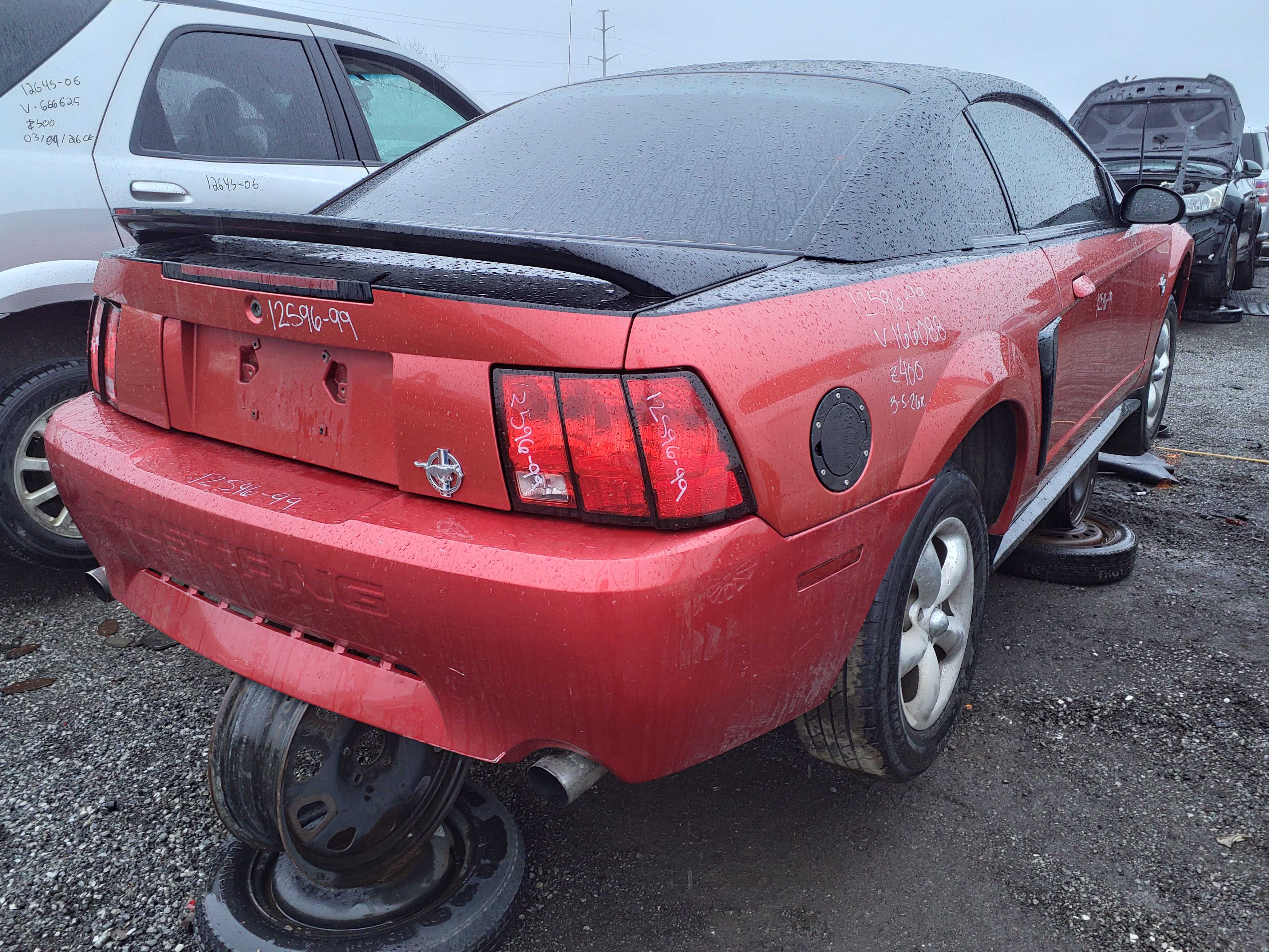 FORD MUSTANG 1999