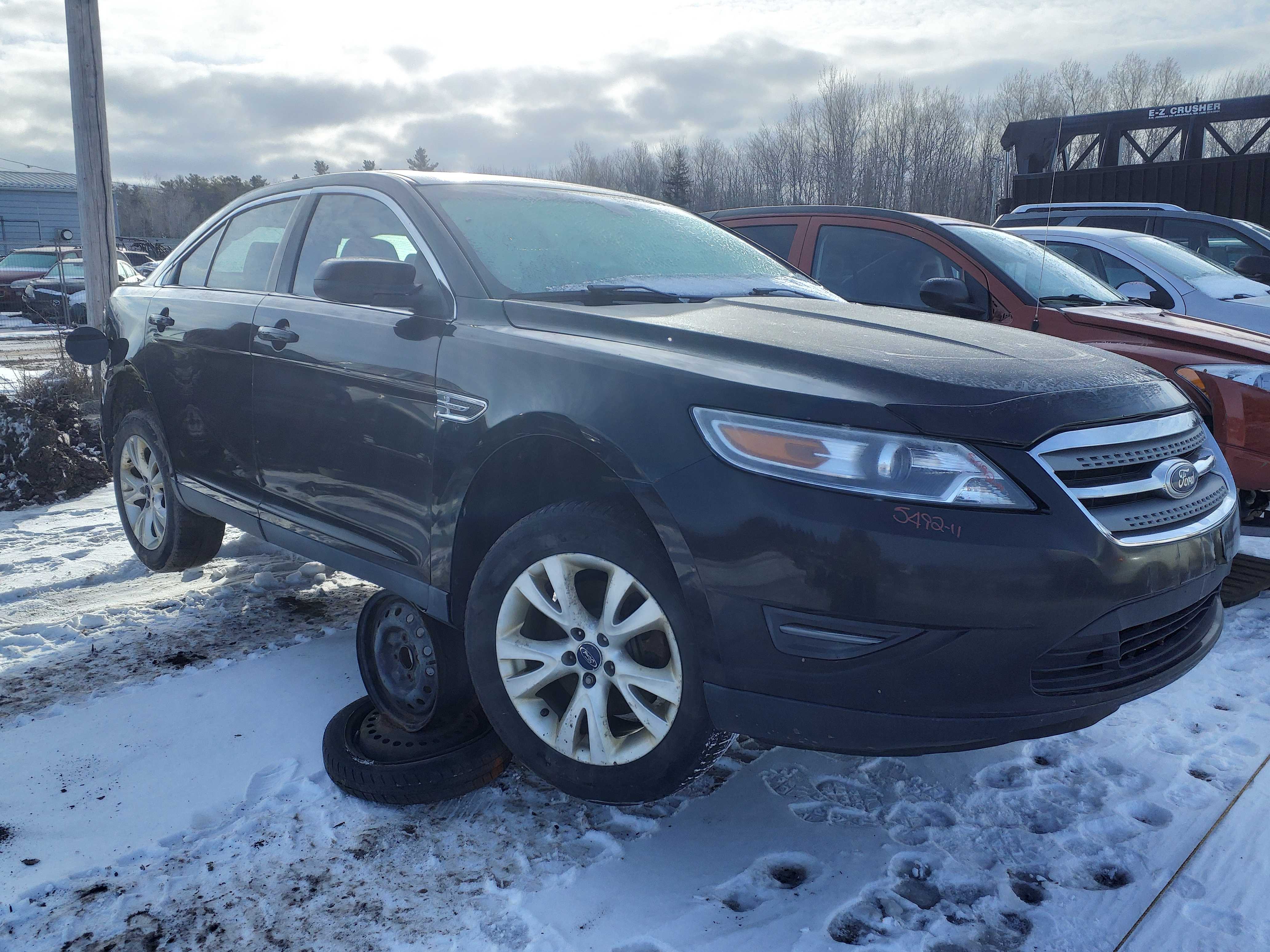 FORD TAURUS 2011