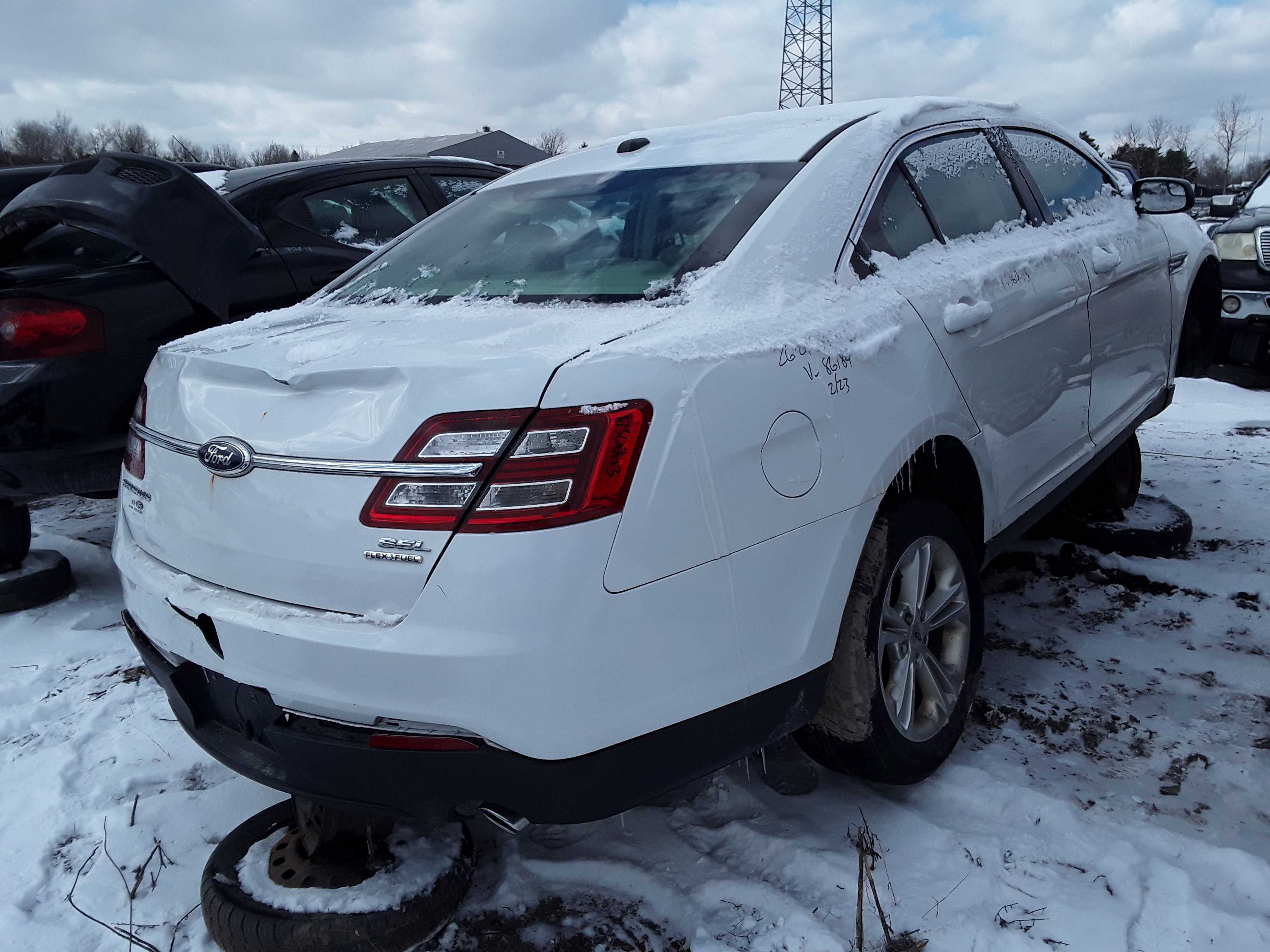 FORD TAURUS 2013
