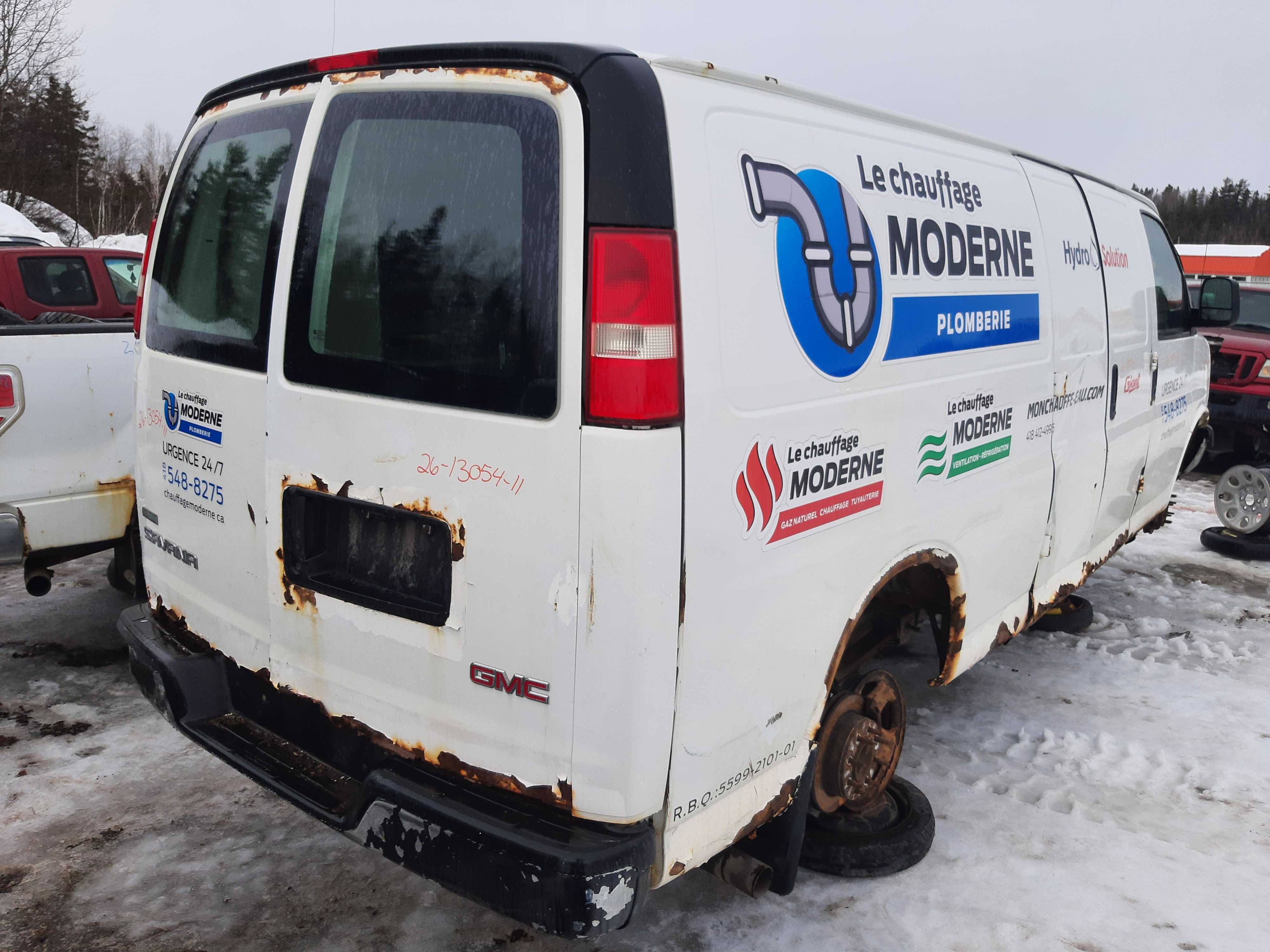 GMC SAVANA CARGO 2011