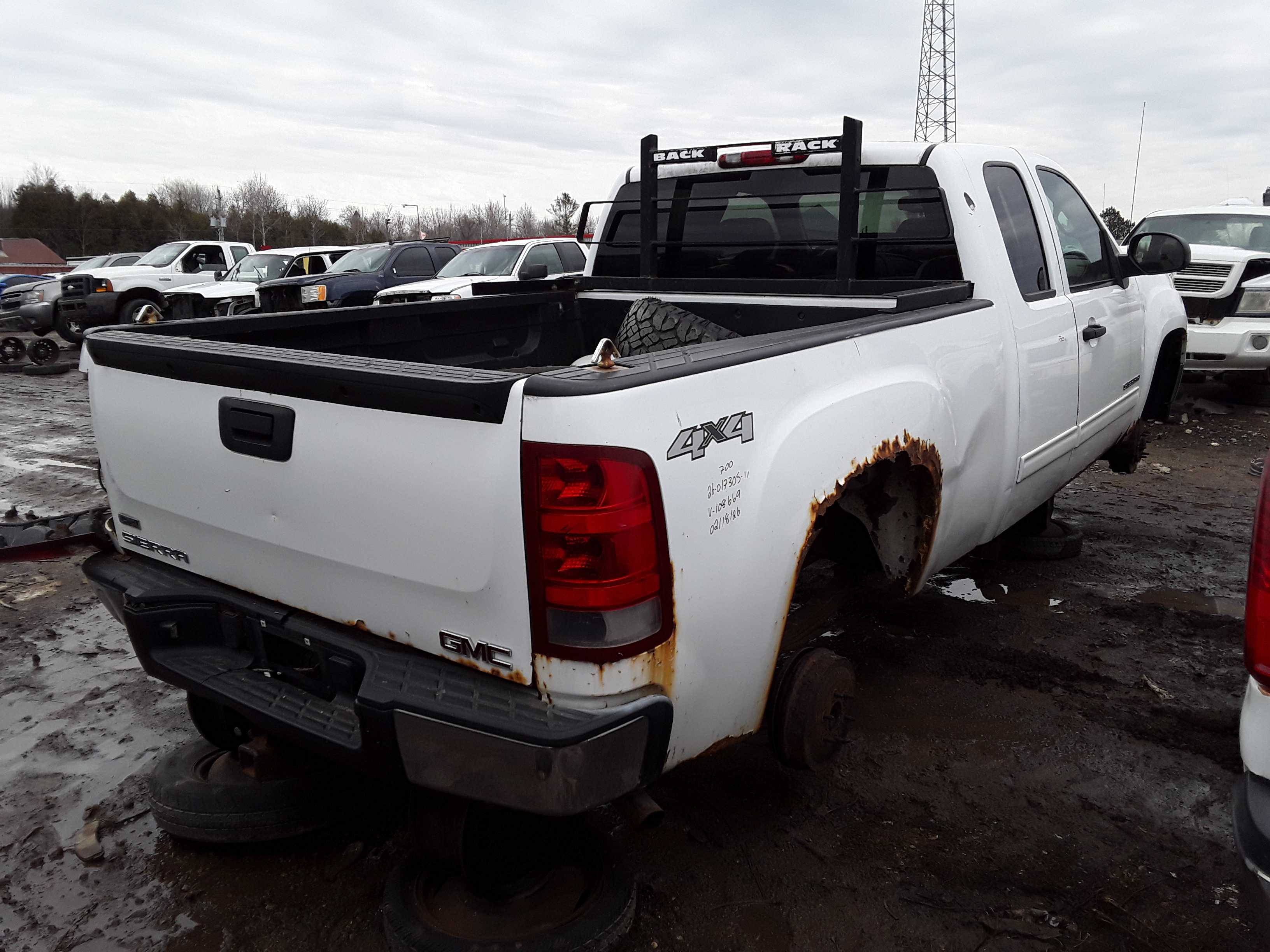 GMC SIERRA 1500 2011