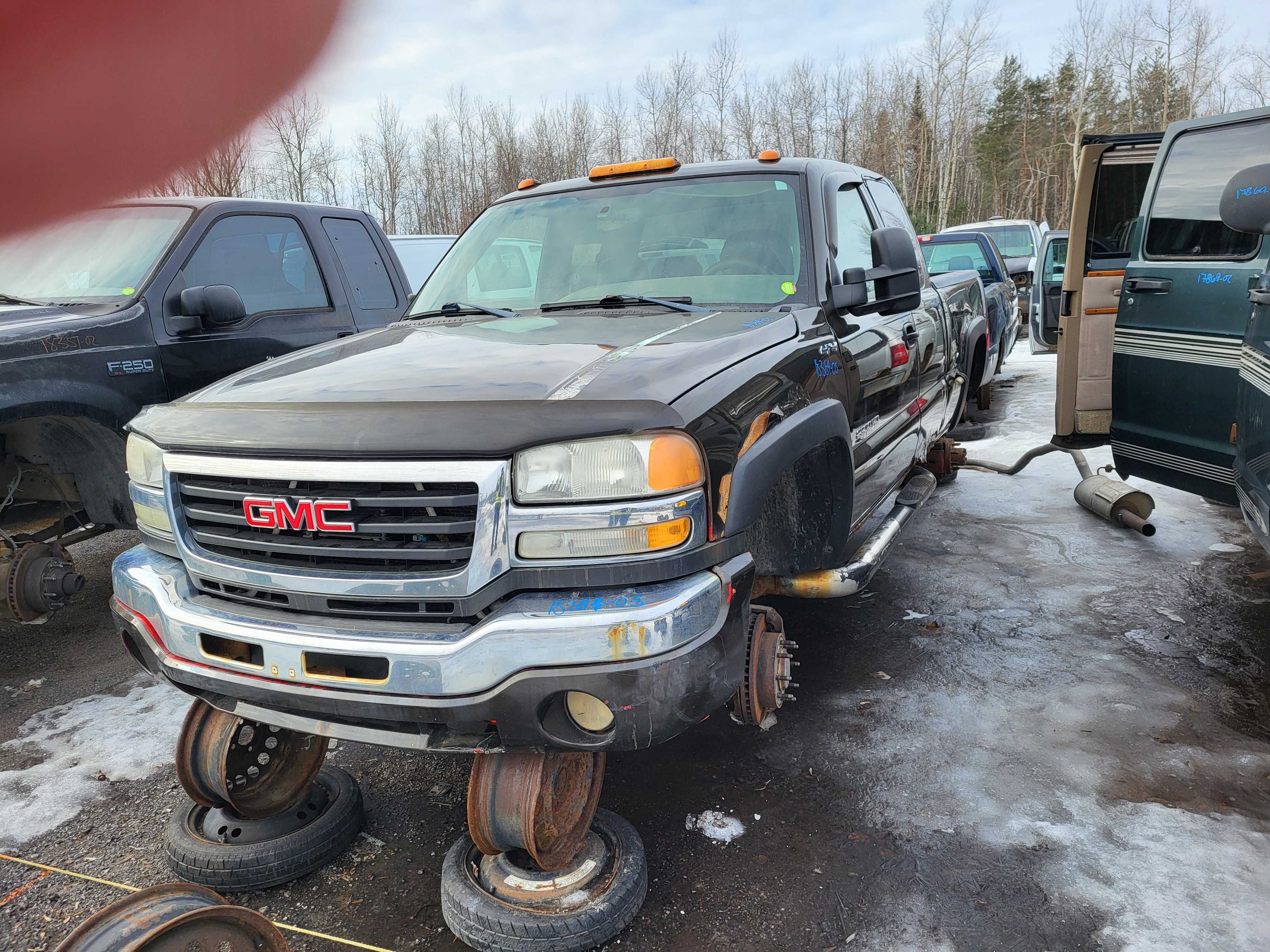 GMC SIERRA 2500 2005
