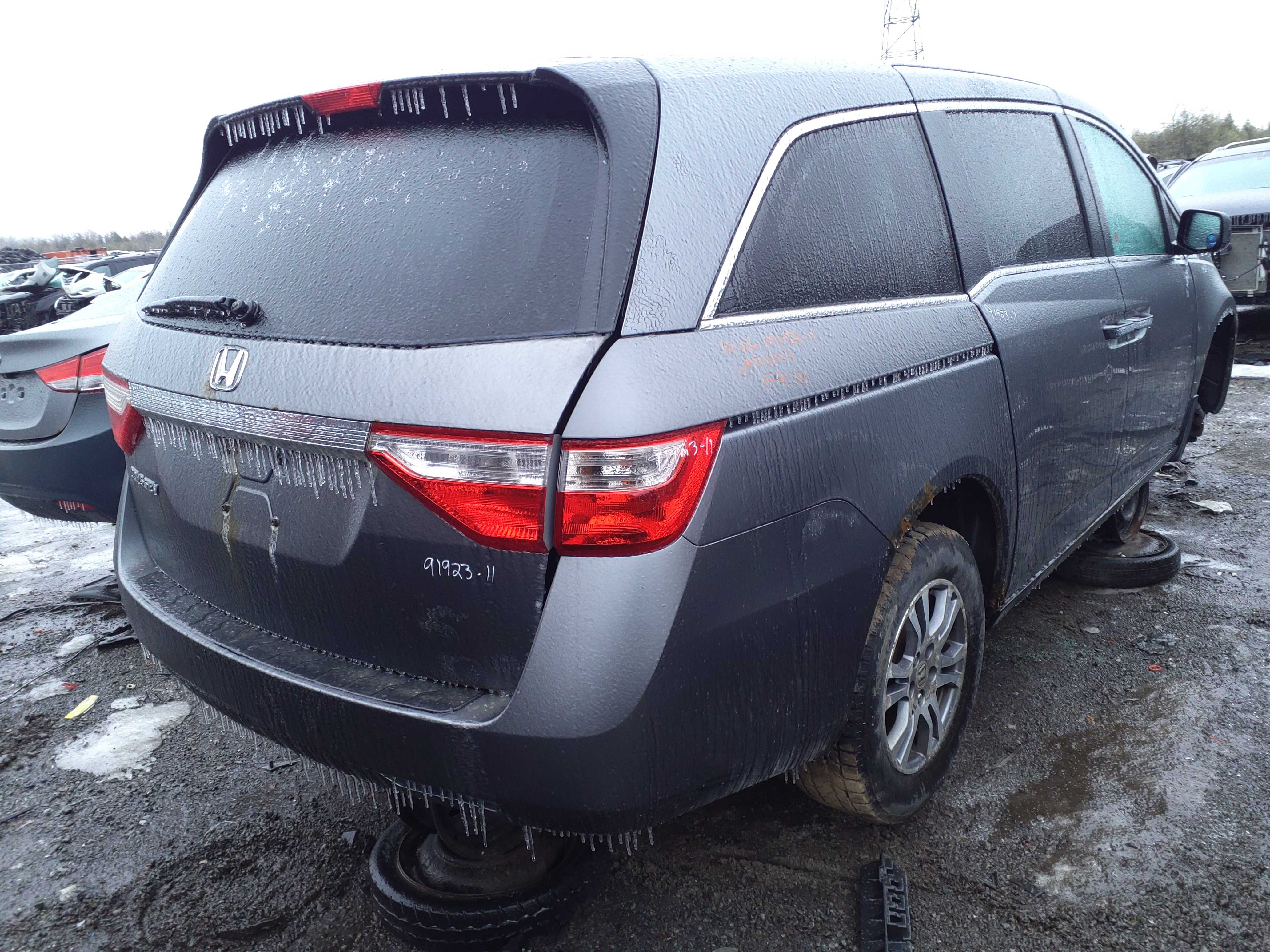 HONDA ODYSSEY 2011