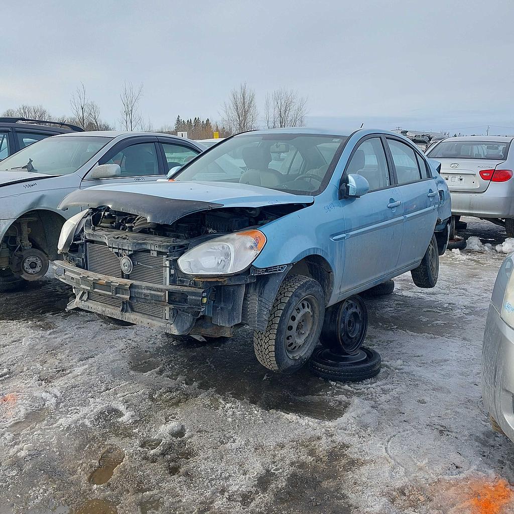 HYUNDAI ACCENT 2009