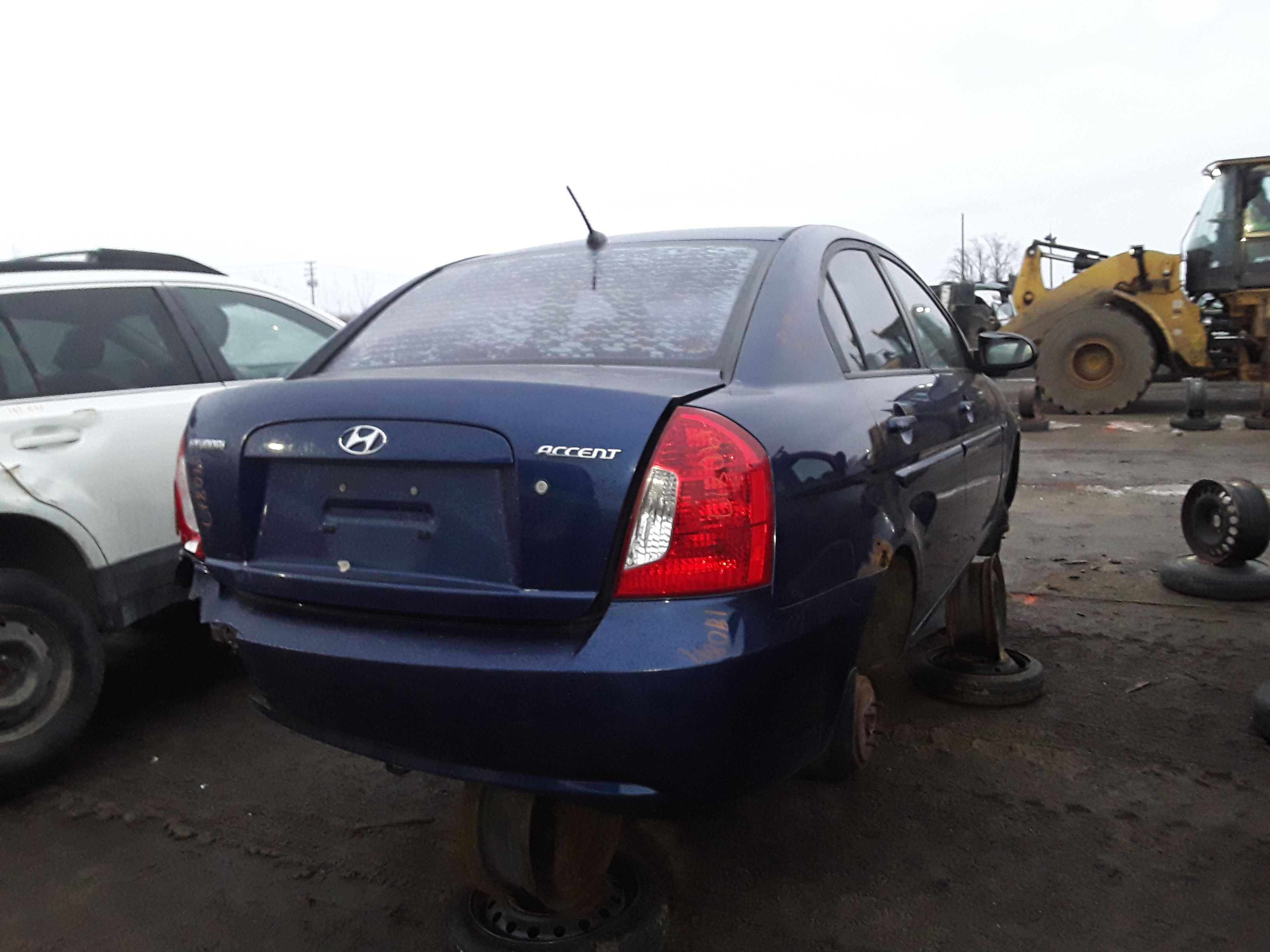 HYUNDAI ACCENT 2009