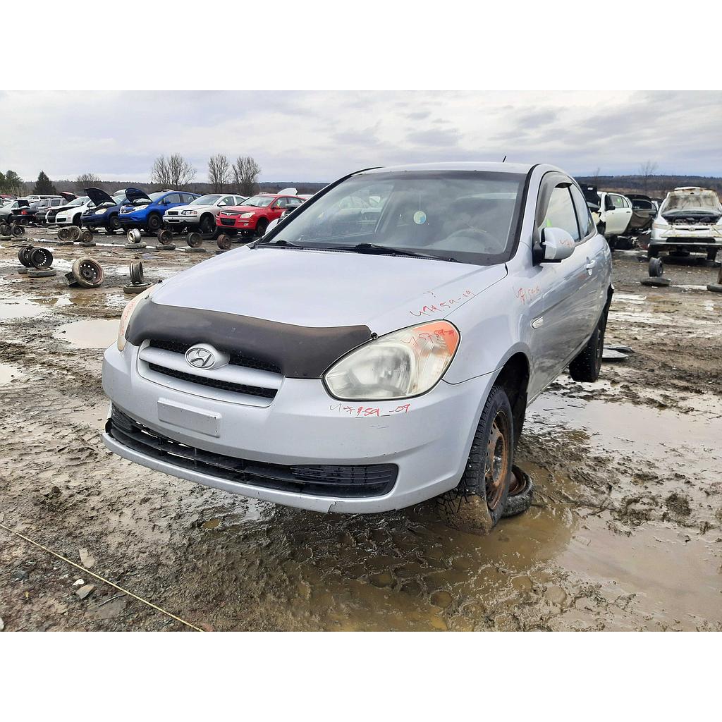 HYUNDAI ACCENT 2009