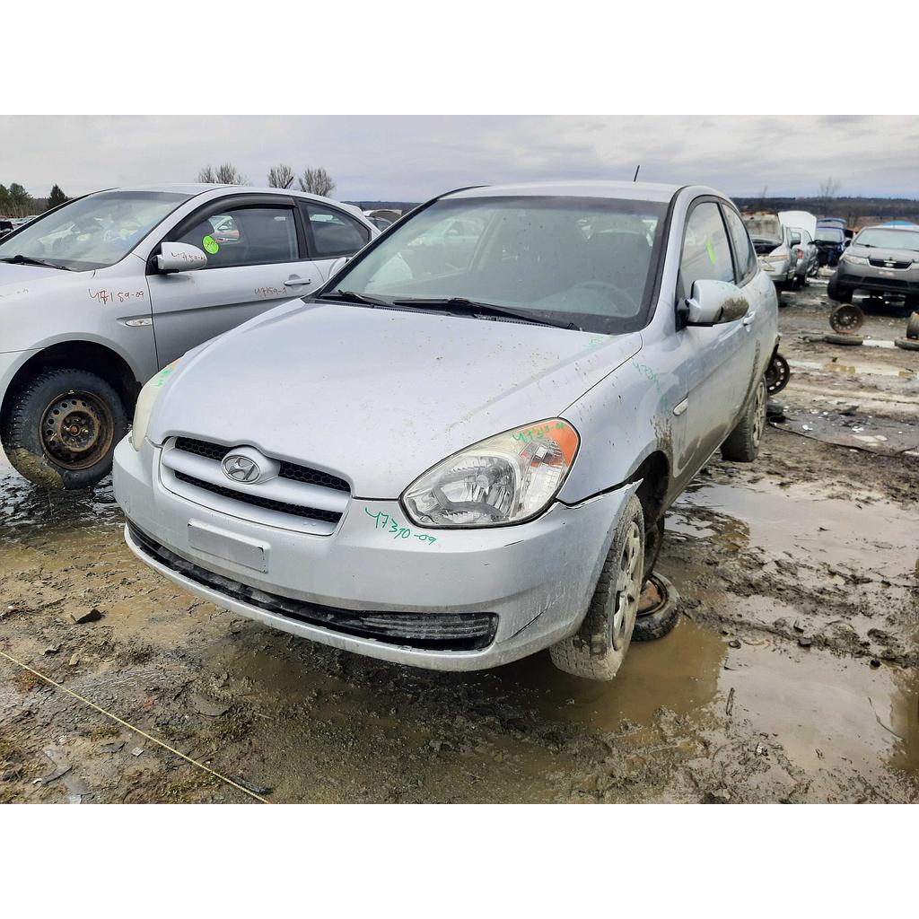 HYUNDAI ACCENT 2009