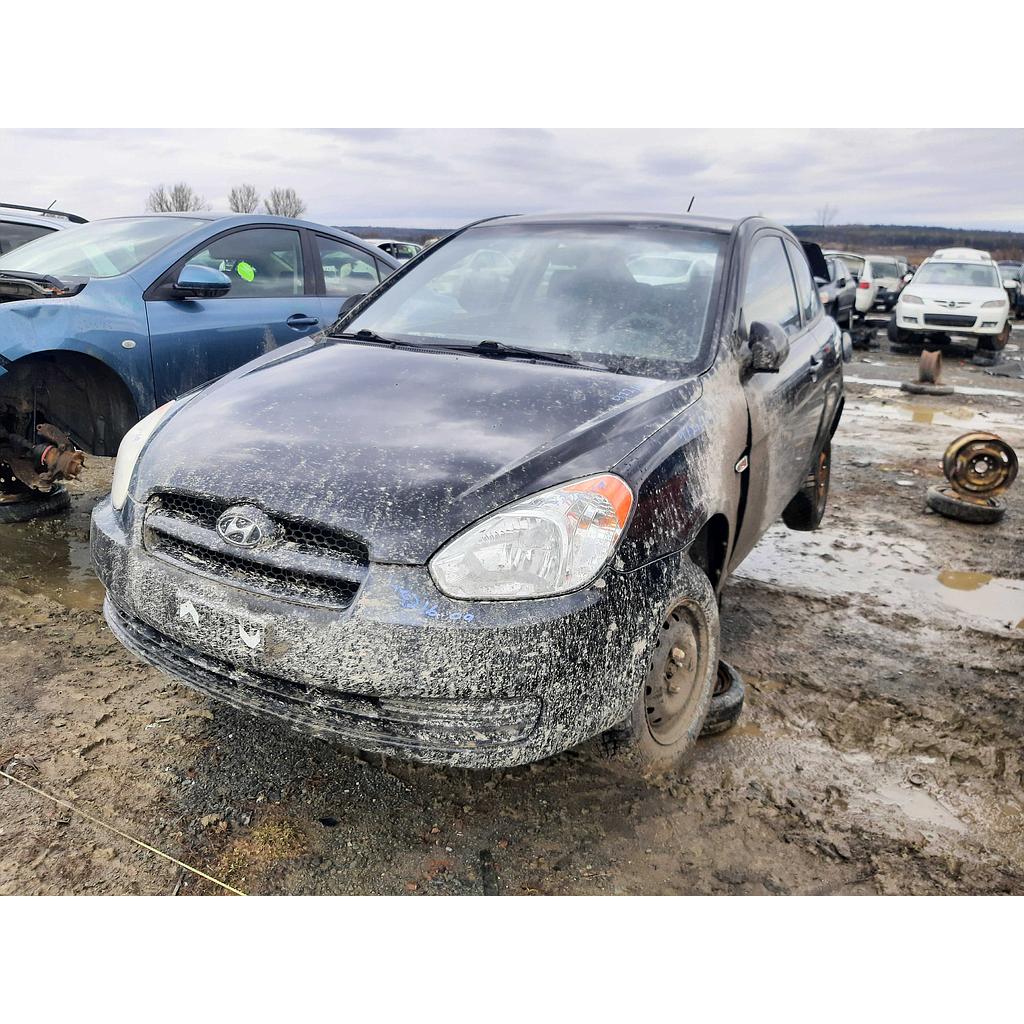 HYUNDAI ACCENT 2009