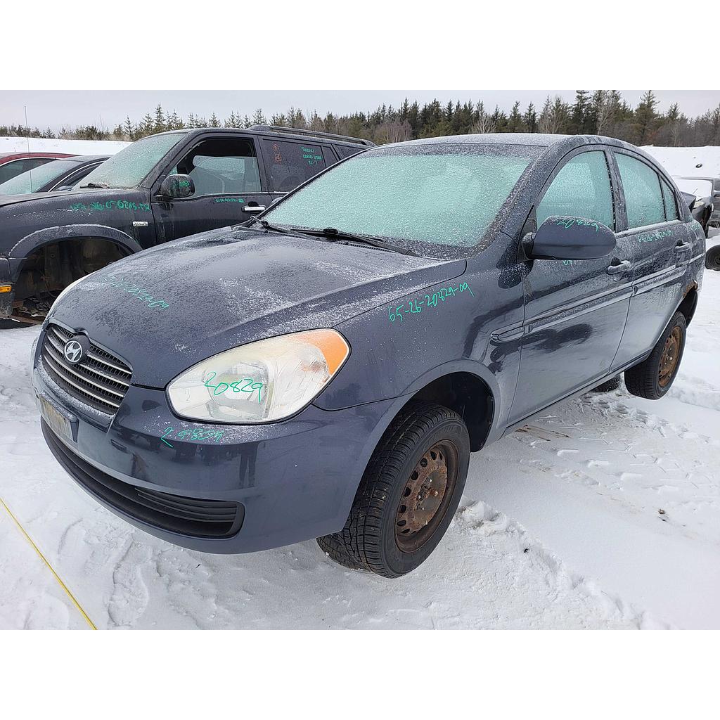 HYUNDAI ACCENT 2009