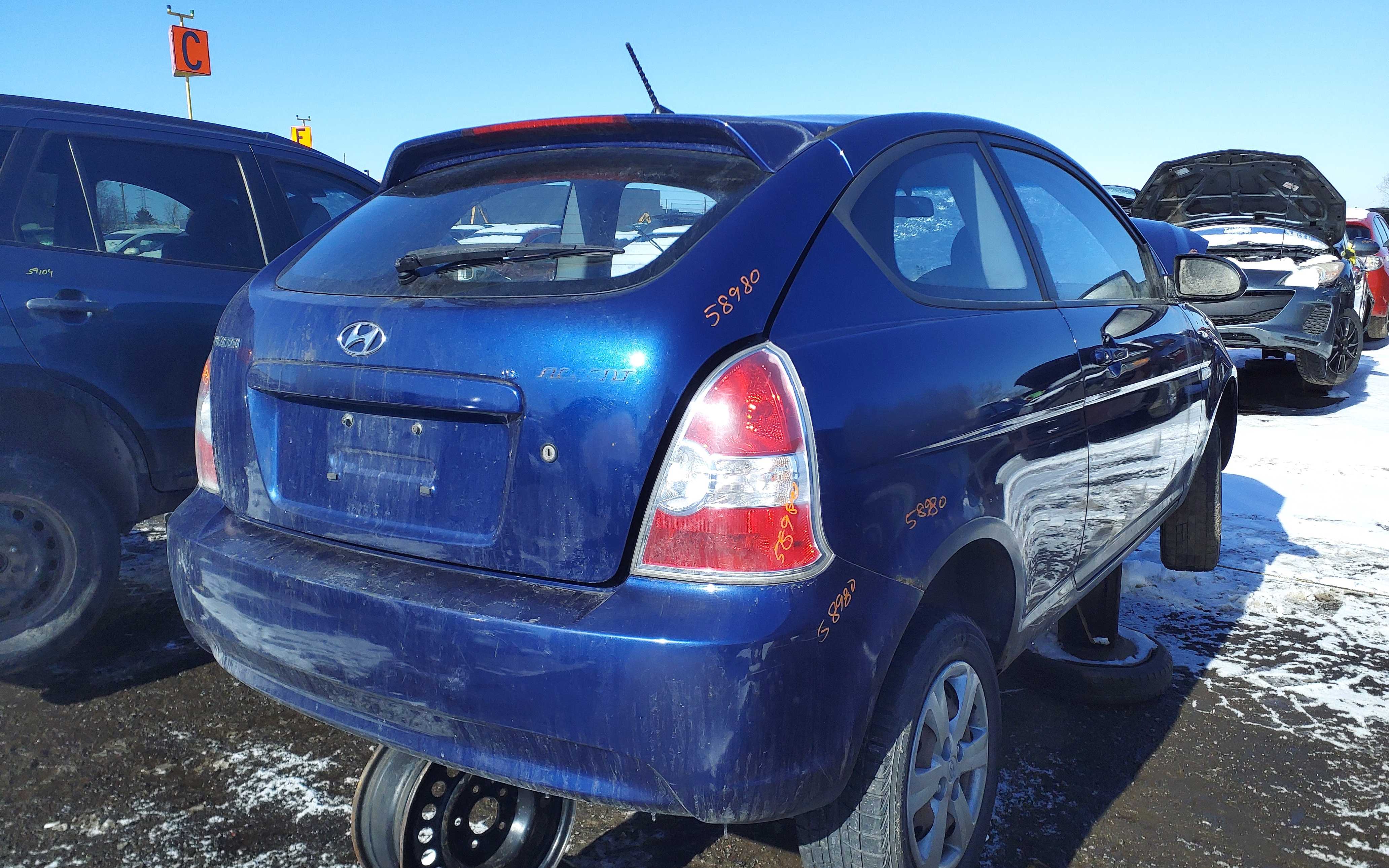 HYUNDAI ACCENT 2009