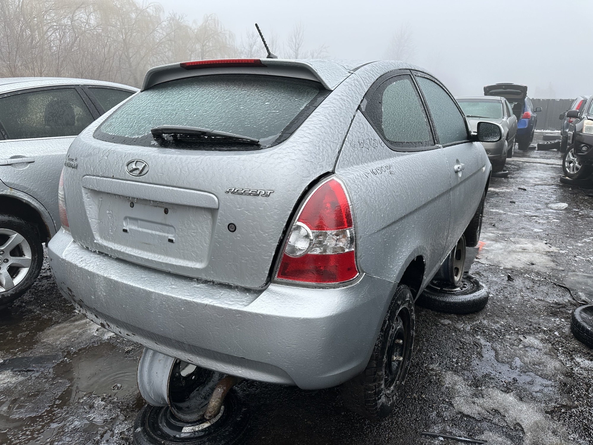 HYUNDAI ACCENT 2010