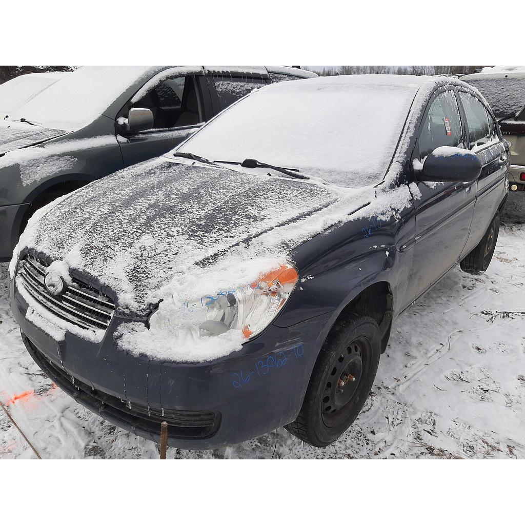 HYUNDAI ACCENT 2010