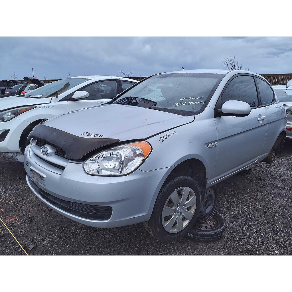 HYUNDAI ACCENT 2011