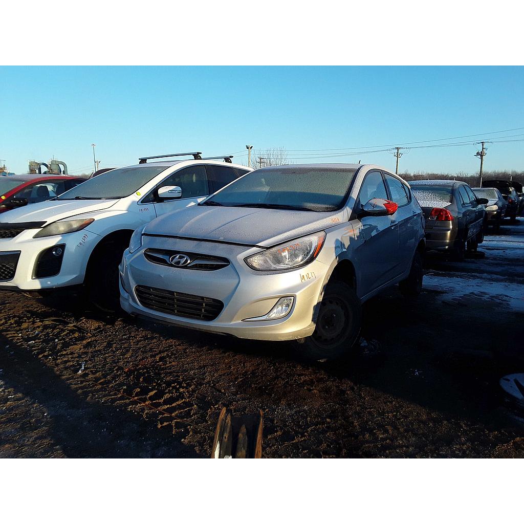 HYUNDAI ACCENT 2012