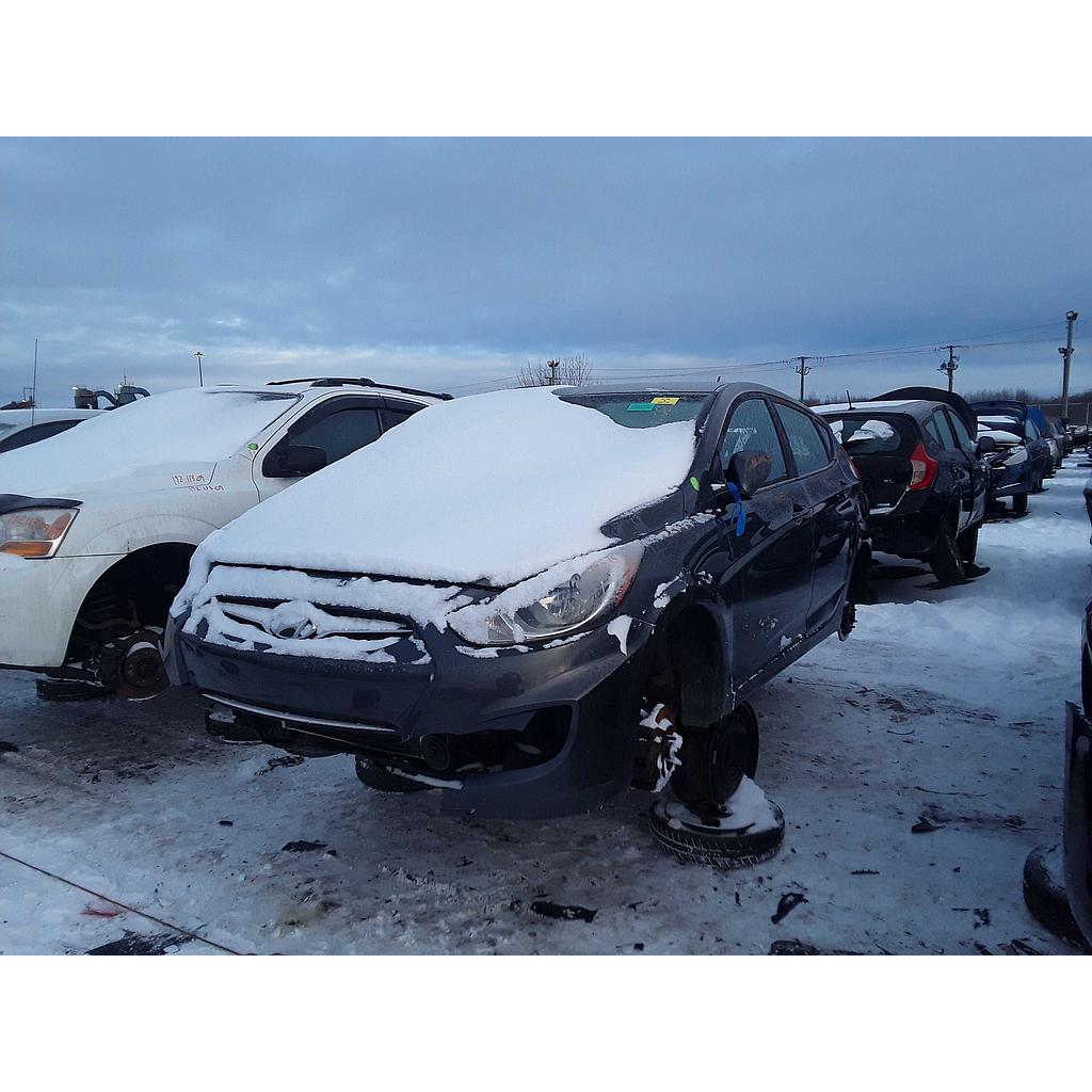 HYUNDAI ACCENT 2012