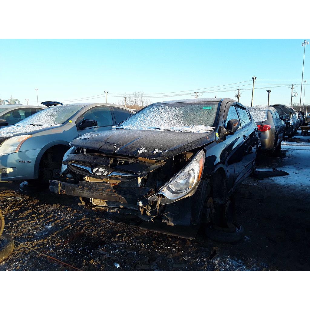 HYUNDAI ACCENT 2013
