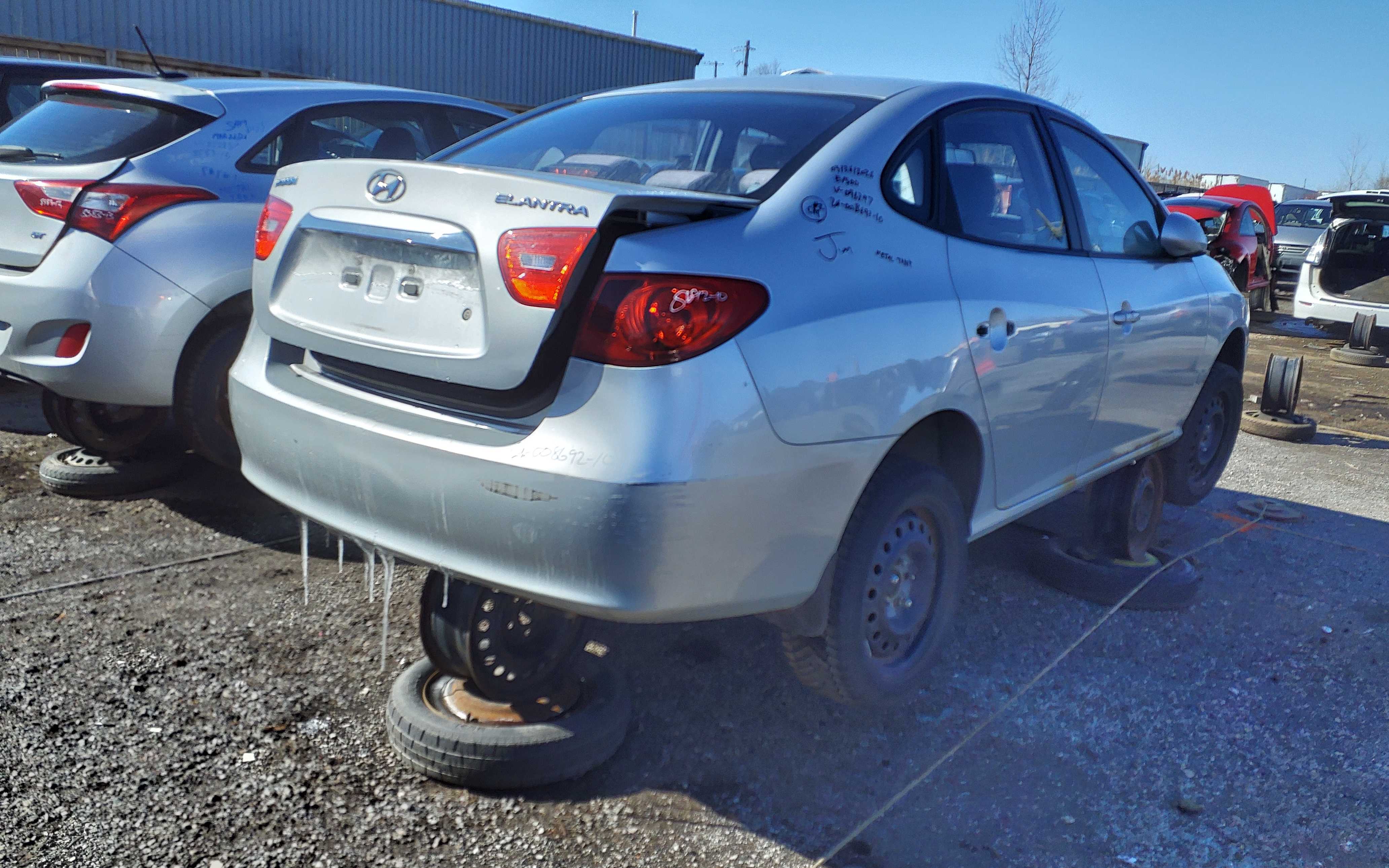 HYUNDAI ELANTRA 2010