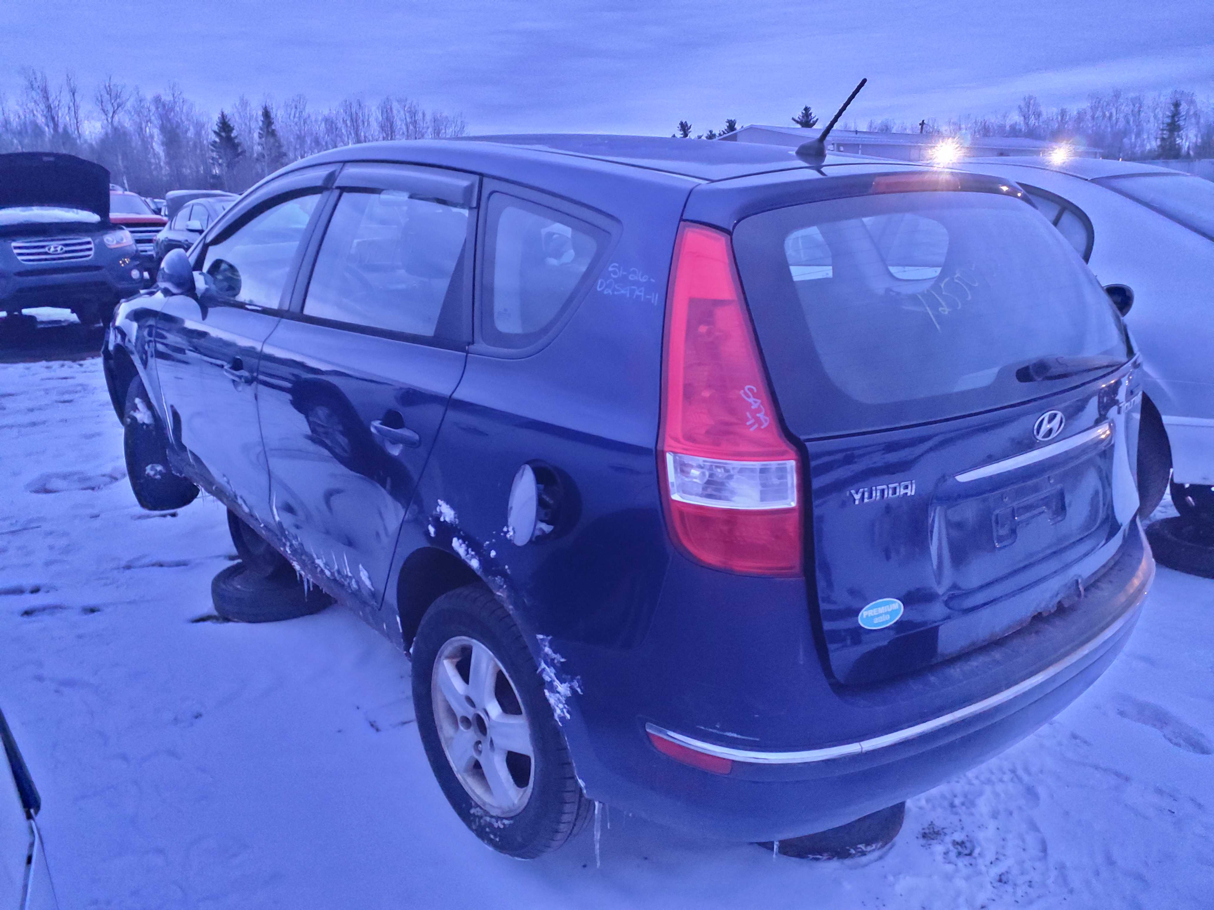 HYUNDAI ELANTRA 2011