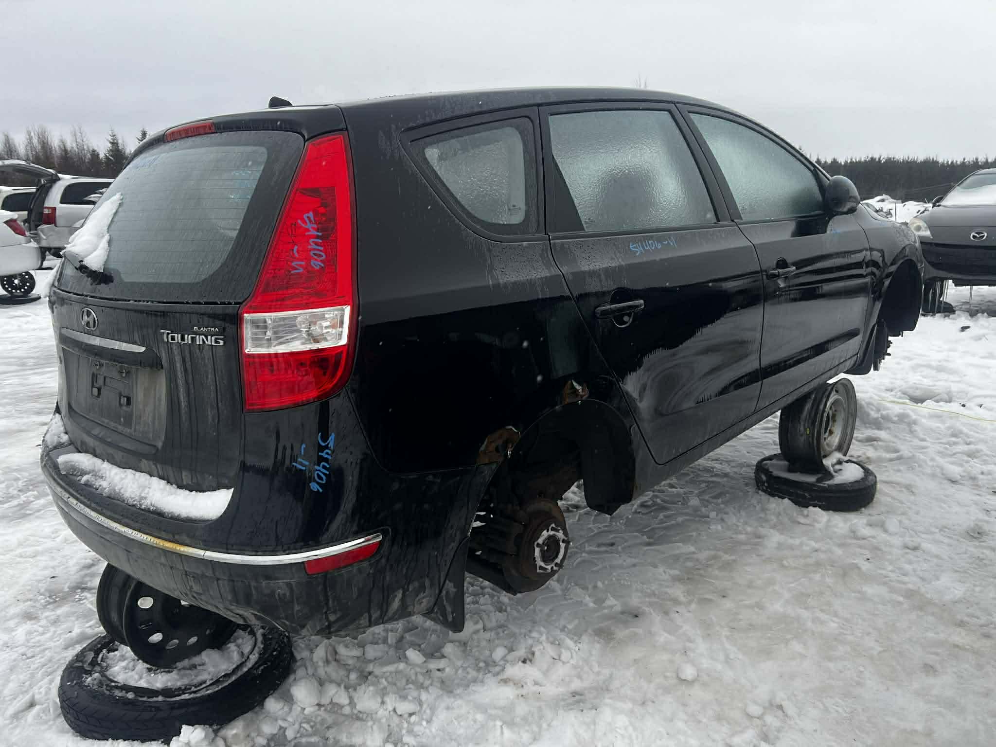 HYUNDAI ELANTRA 2011