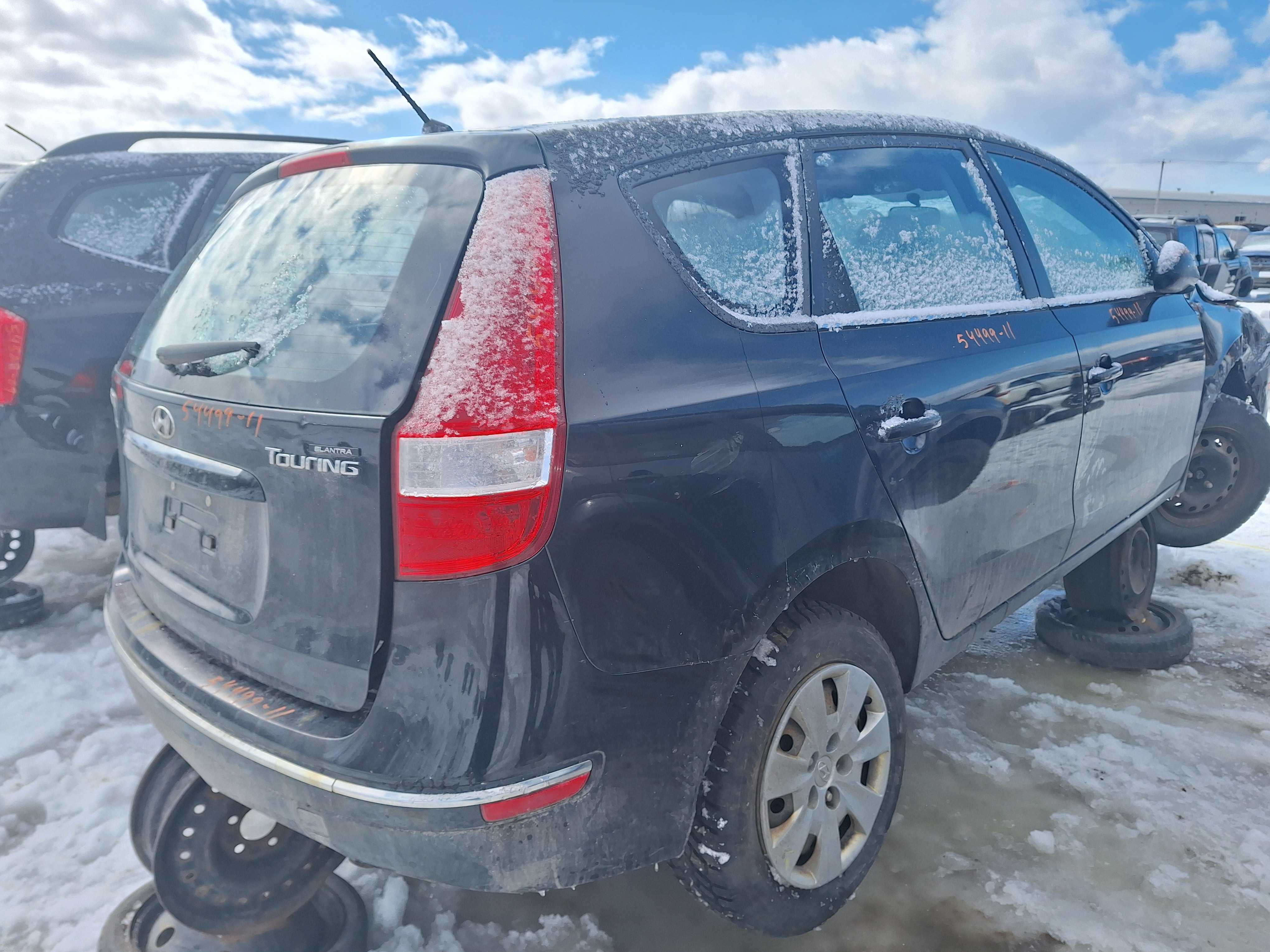 HYUNDAI ELANTRA 2011