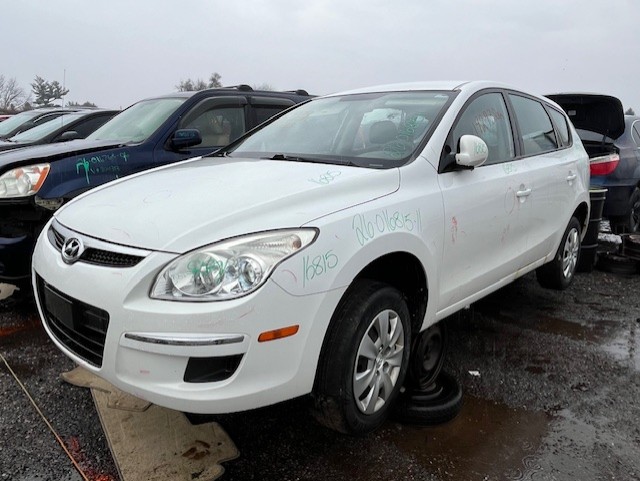 HYUNDAI ELANTRA 2011