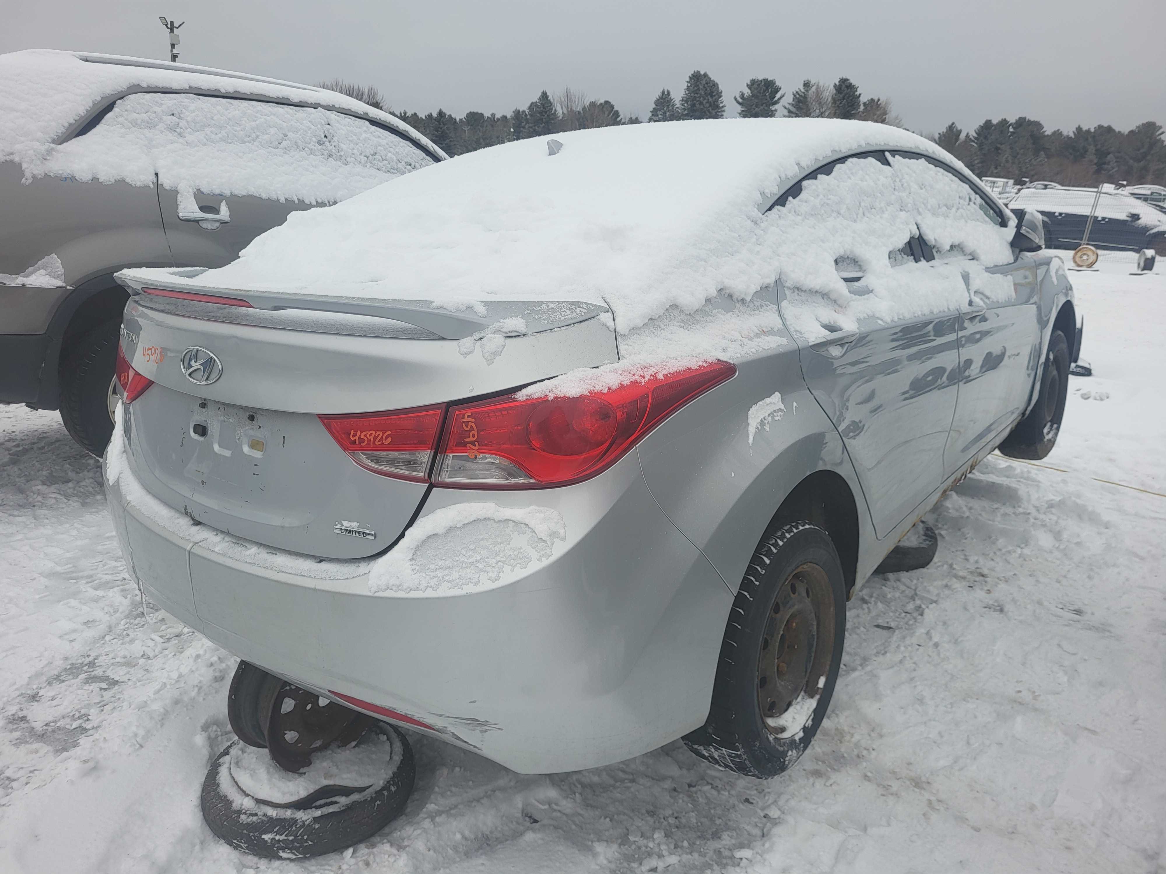 HYUNDAI ELANTRA 2011