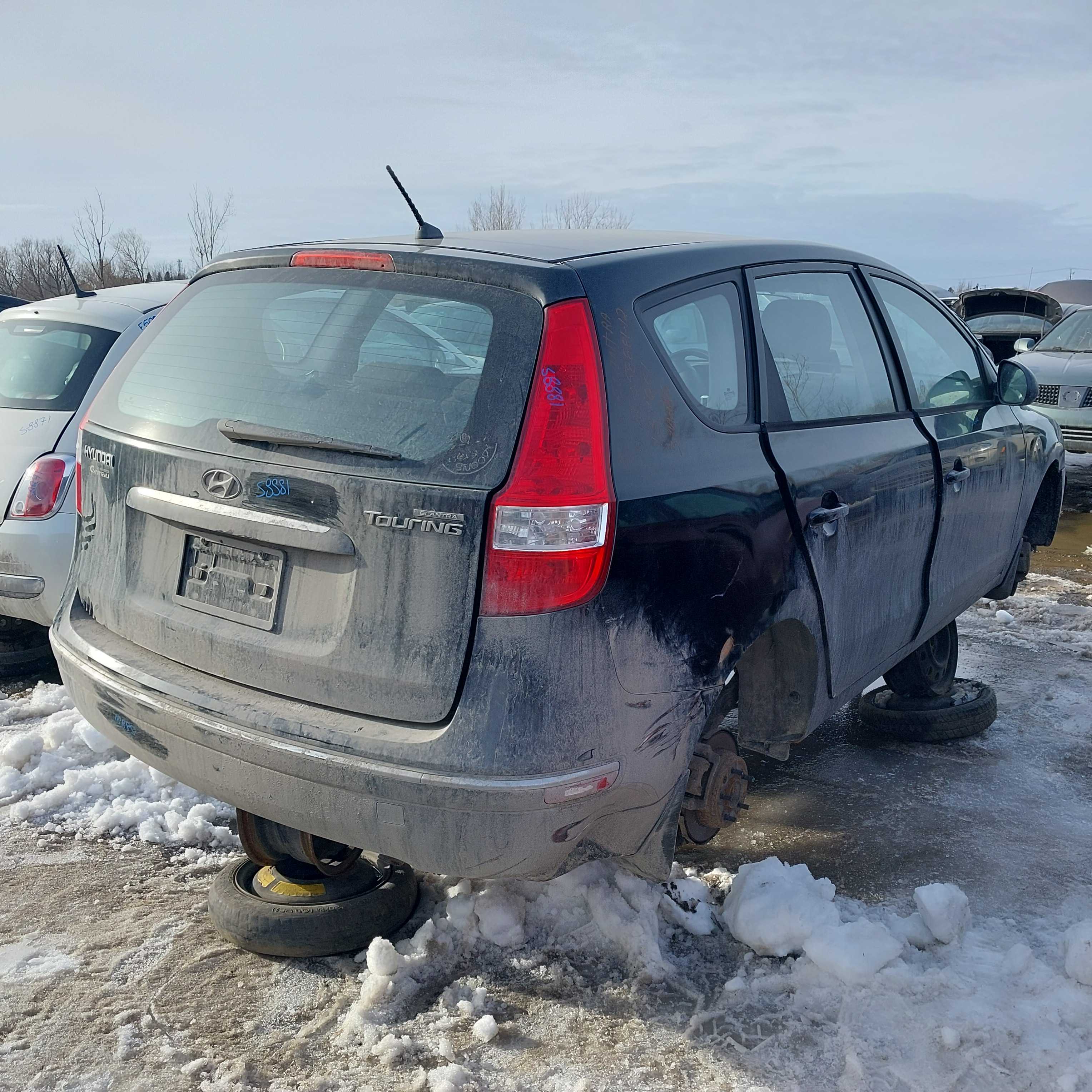 HYUNDAI ELANTRA 2012