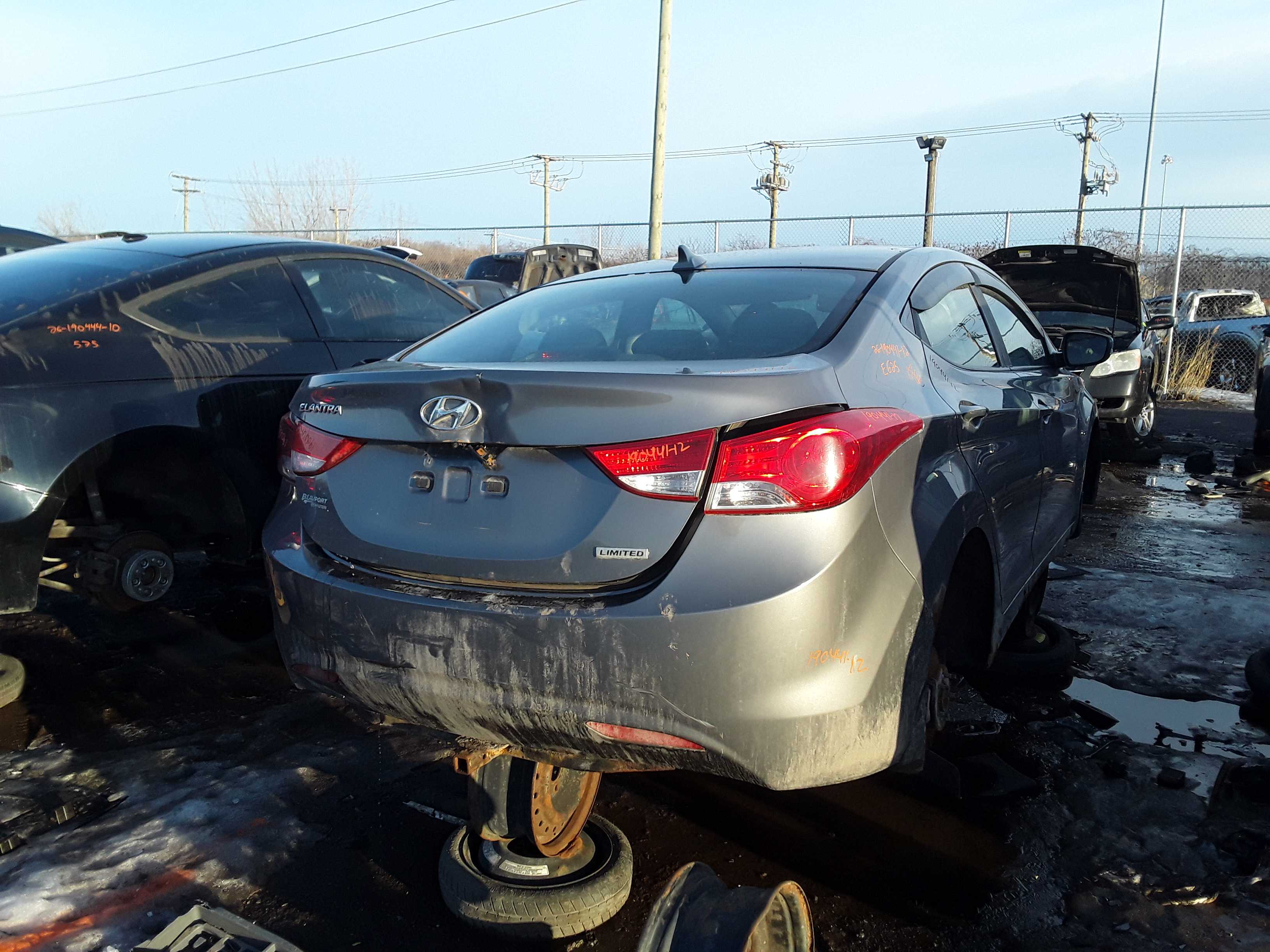 HYUNDAI ELANTRA 2012