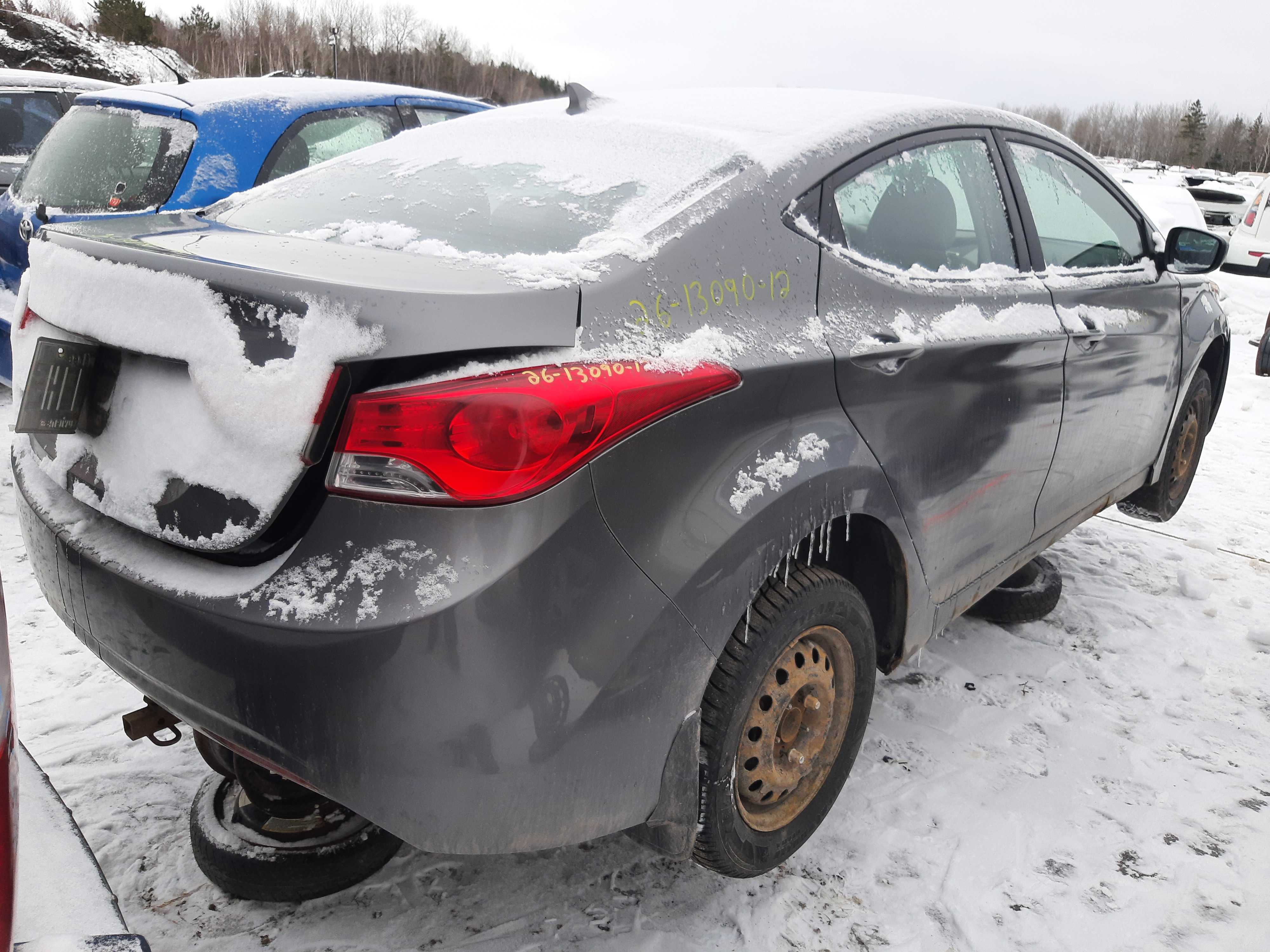 HYUNDAI ELANTRA 2012