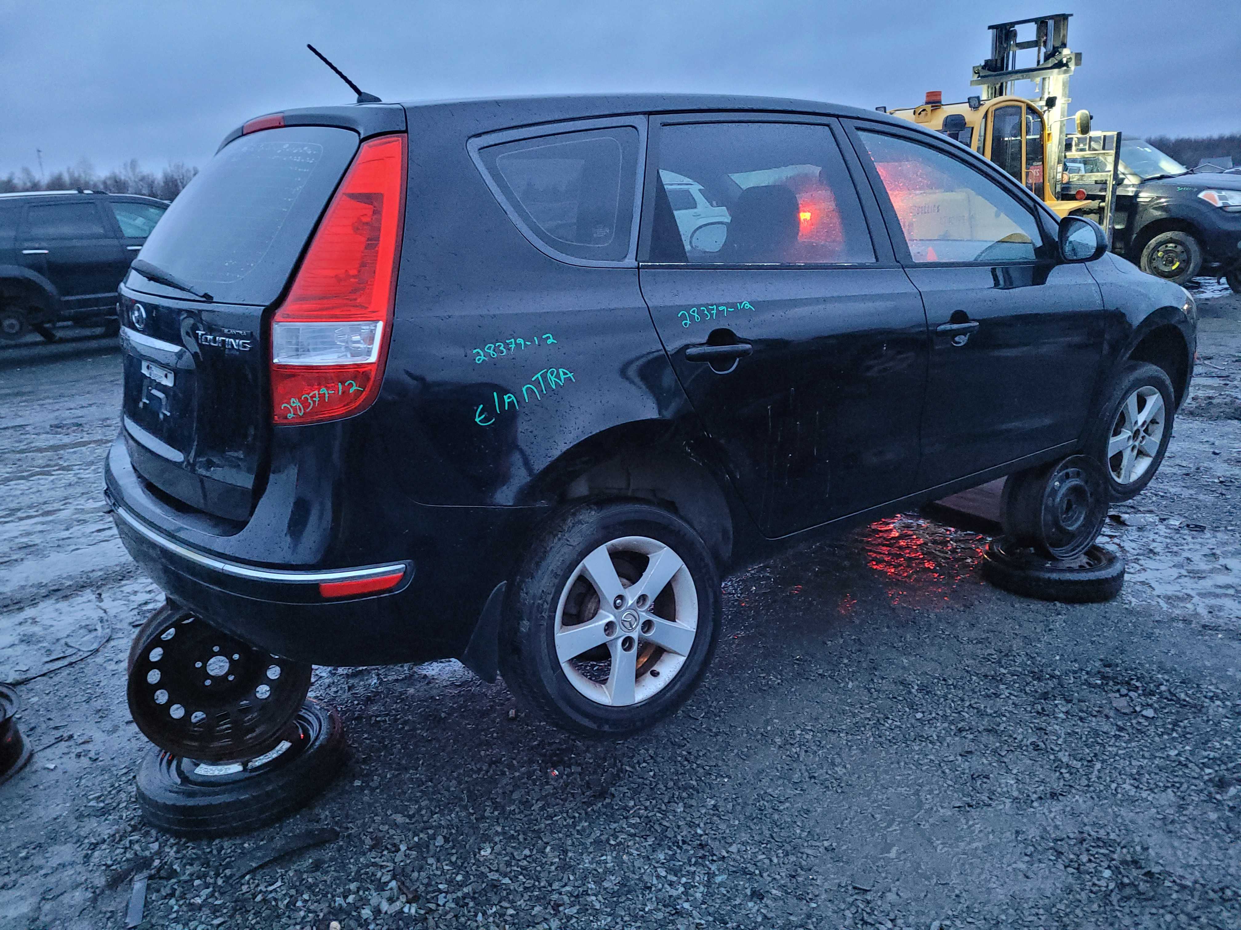 HYUNDAI ELANTRA 2012