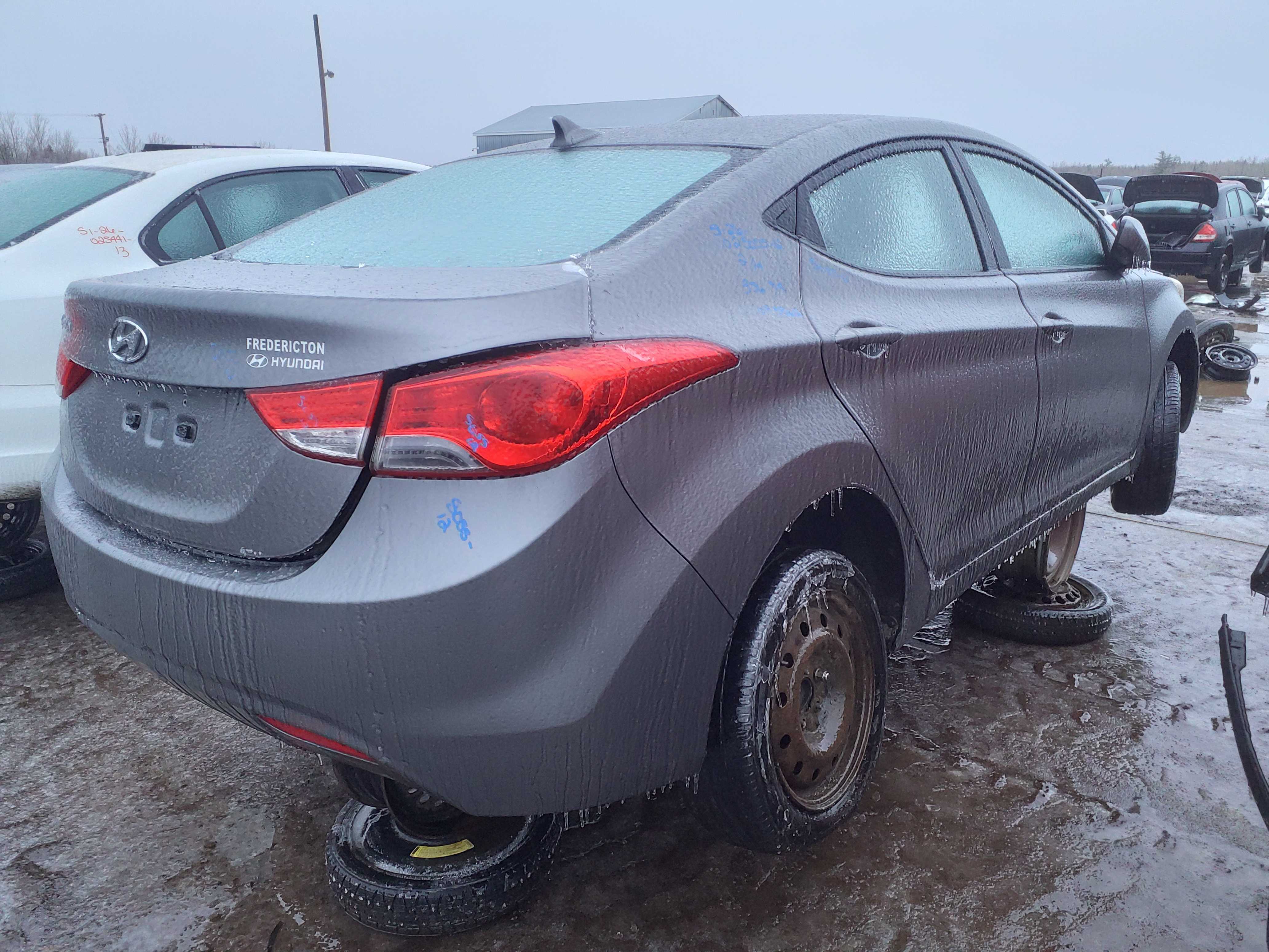 HYUNDAI ELANTRA 2012