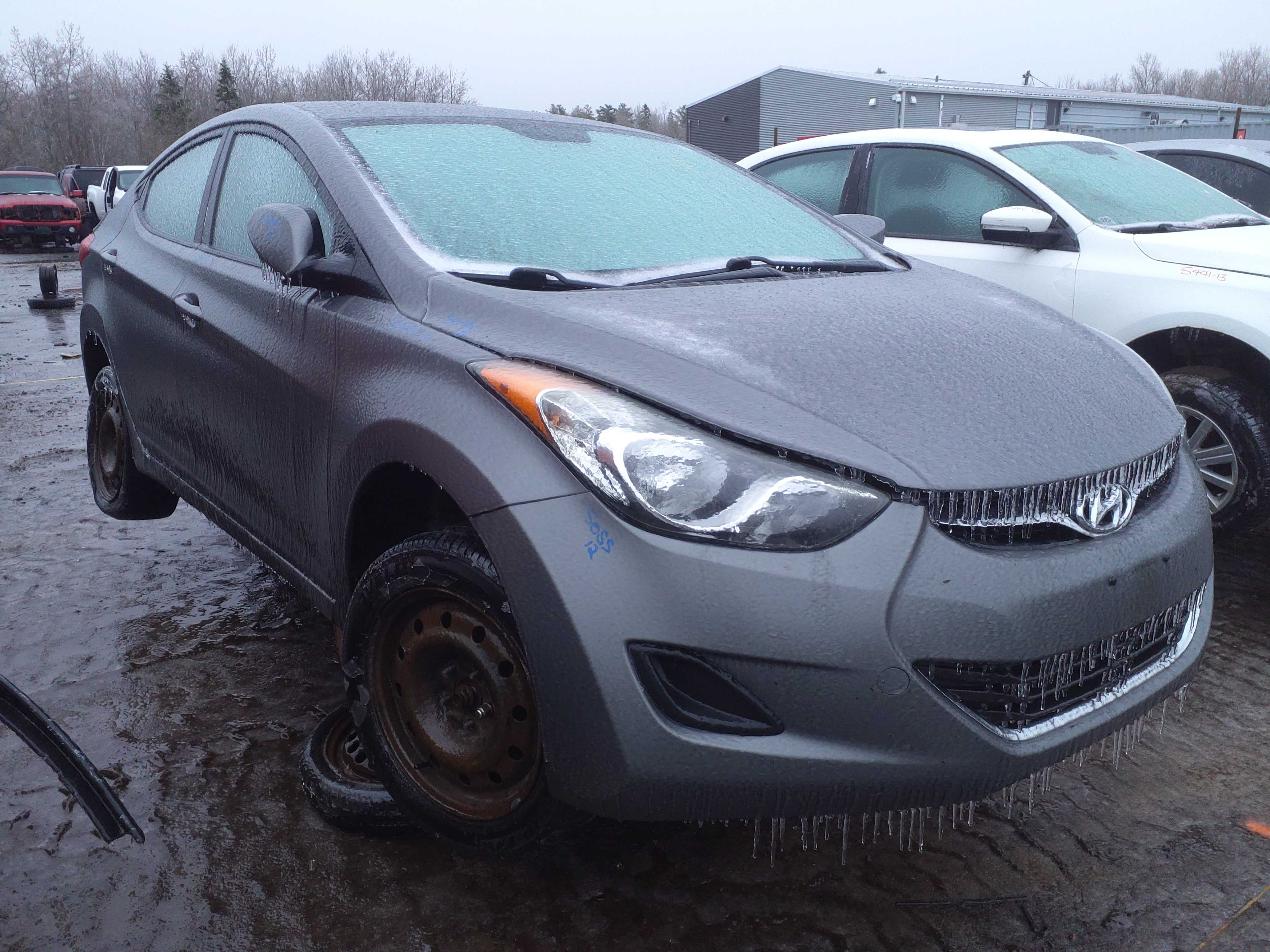 HYUNDAI ELANTRA 2012