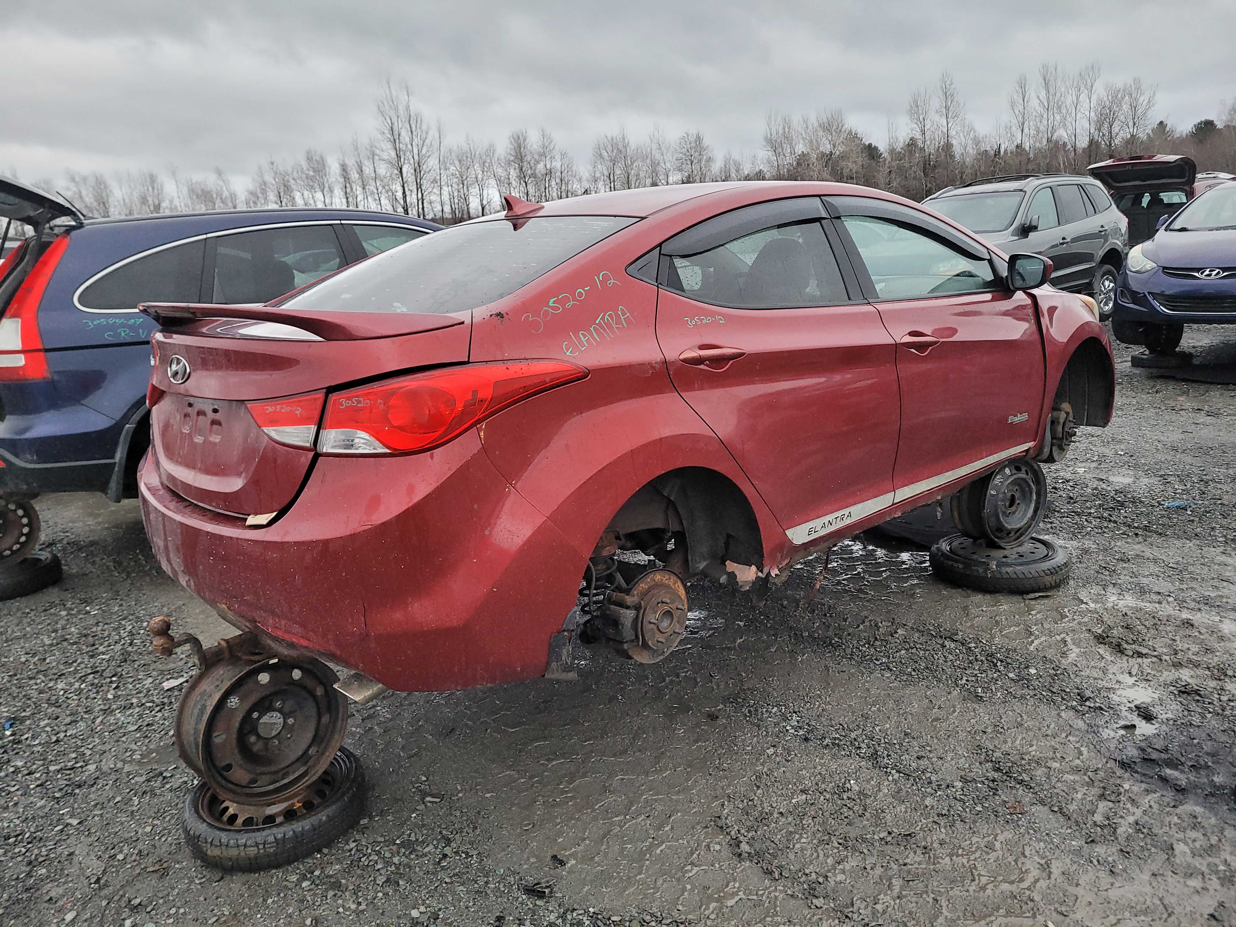 HYUNDAI ELANTRA 2012