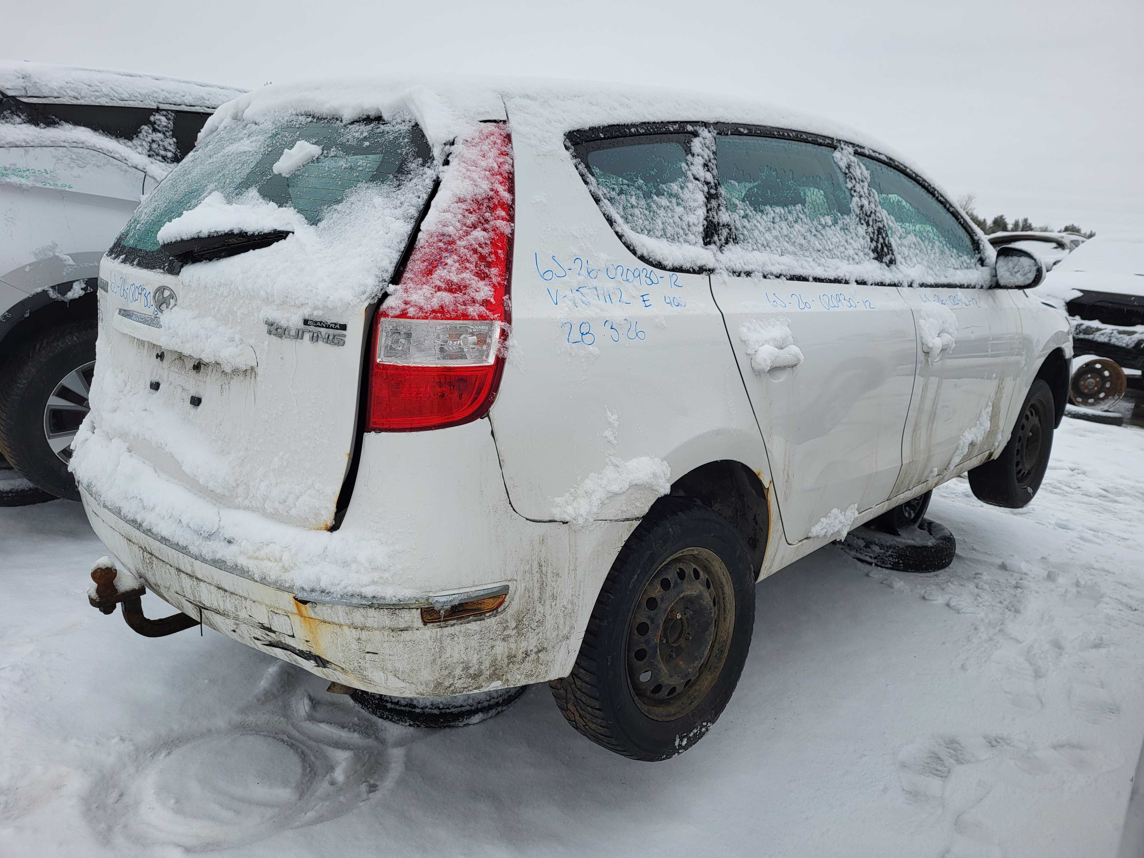 HYUNDAI ELANTRA 2012