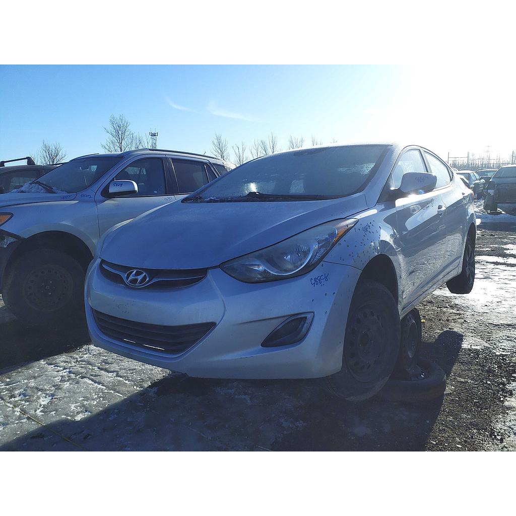 HYUNDAI ELANTRA 2013