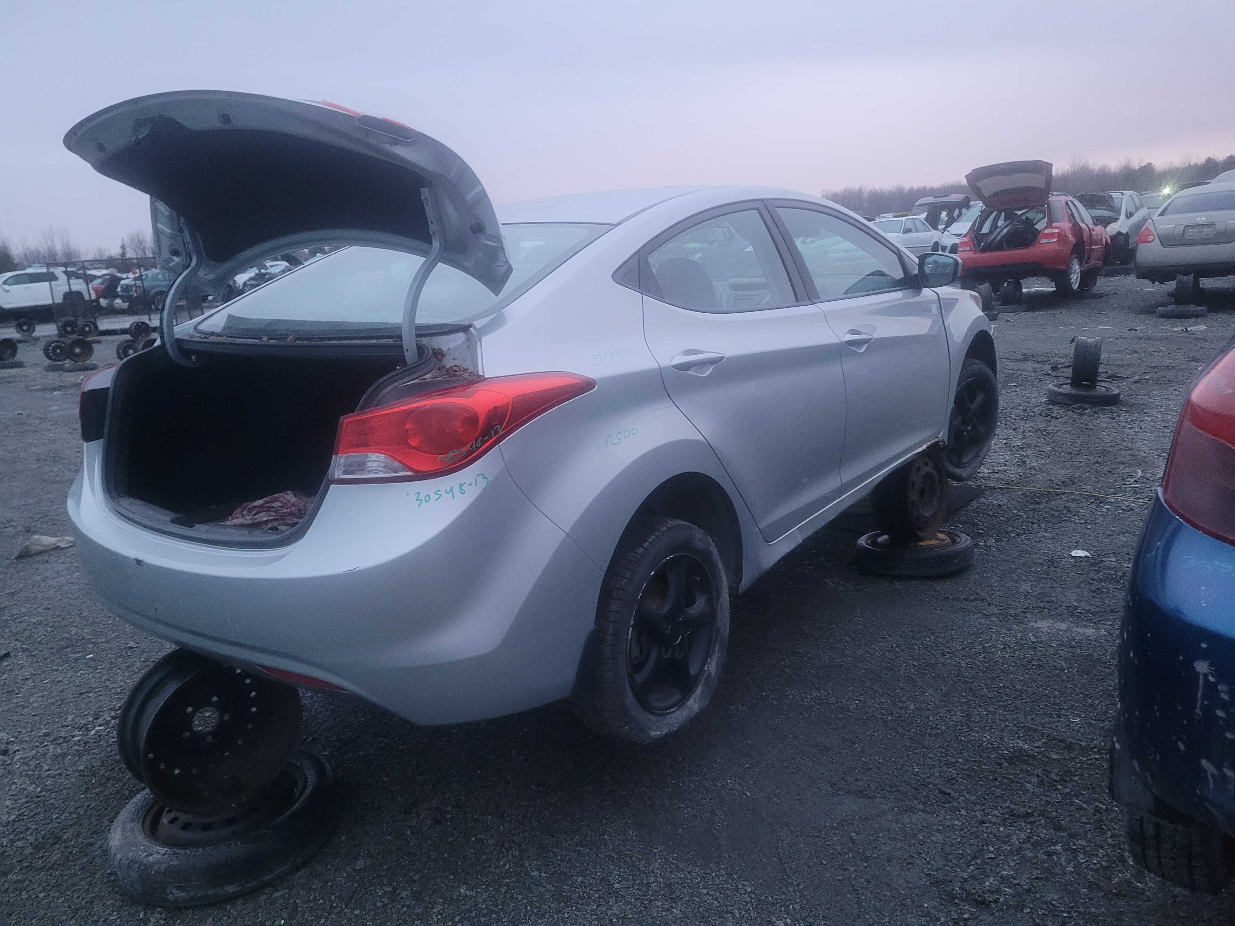 HYUNDAI ELANTRA 2013