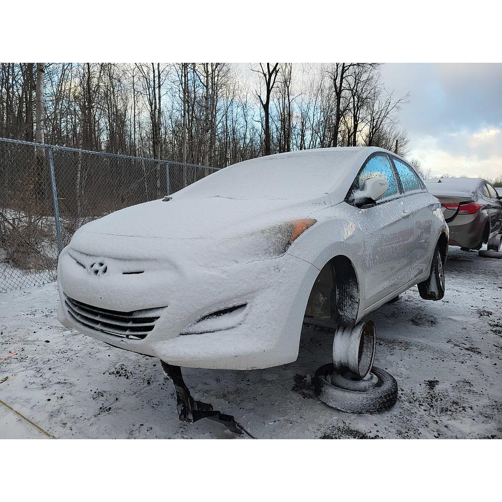 HYUNDAI ELANTRA 2013