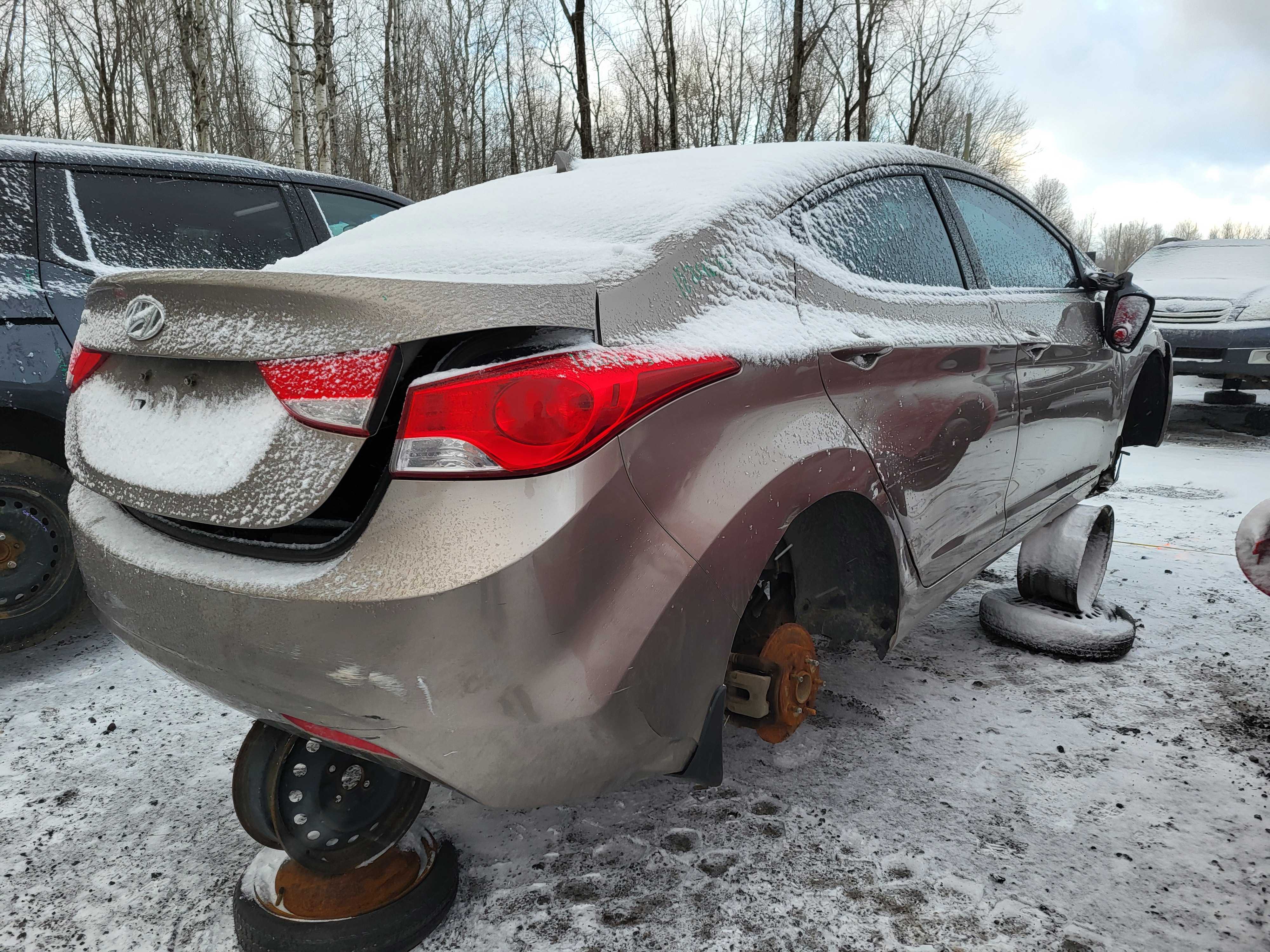 HYUNDAI ELANTRA 2013