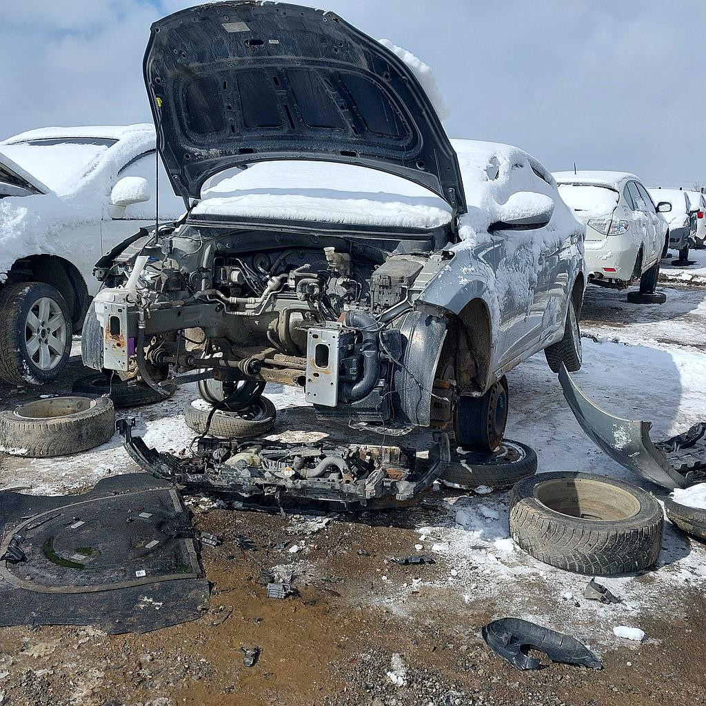 HYUNDAI ELANTRA 2013