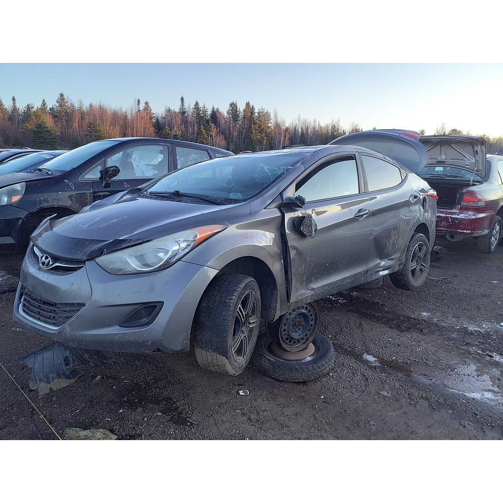 HYUNDAI ELANTRA 2013