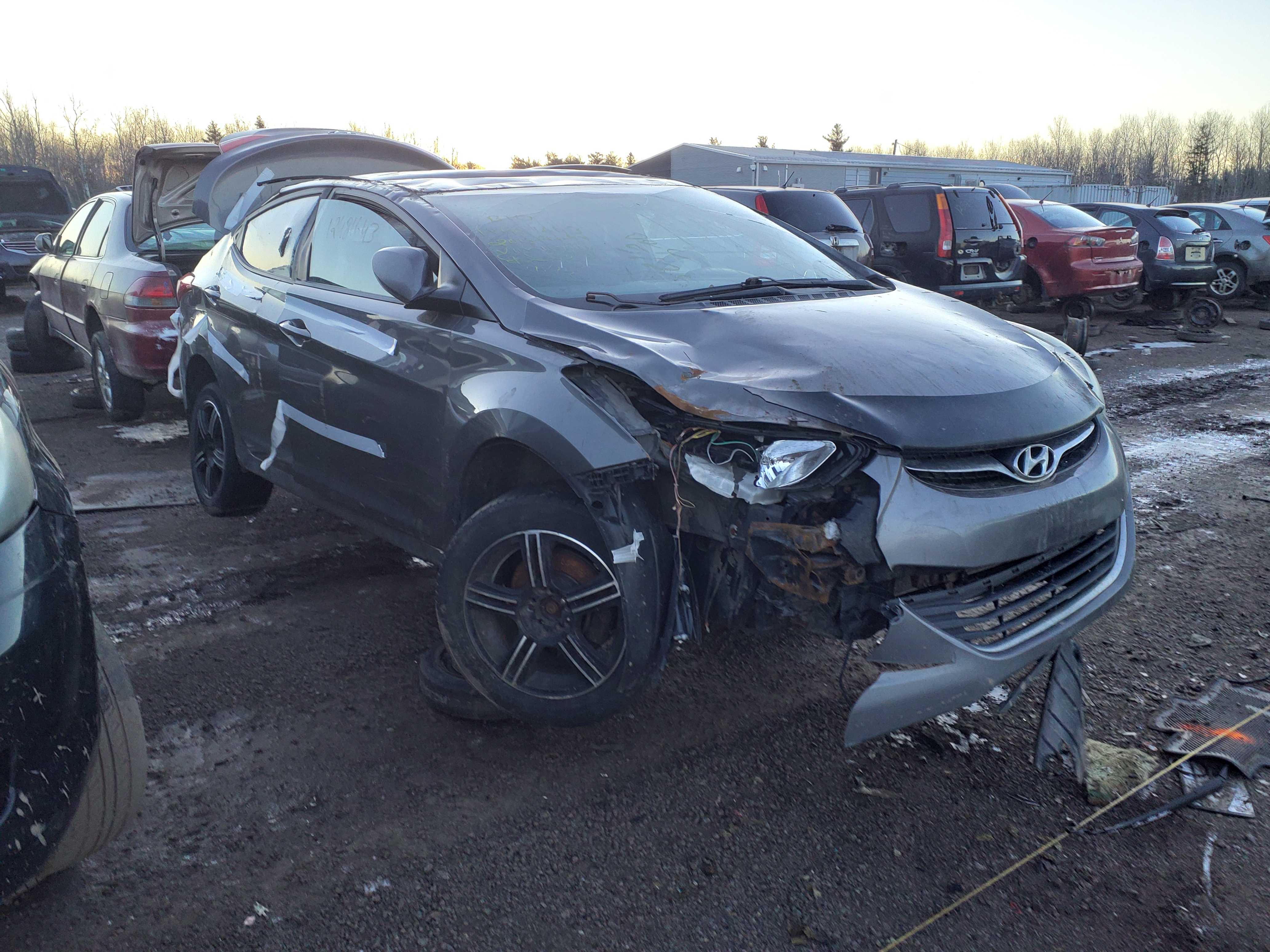 HYUNDAI ELANTRA 2013