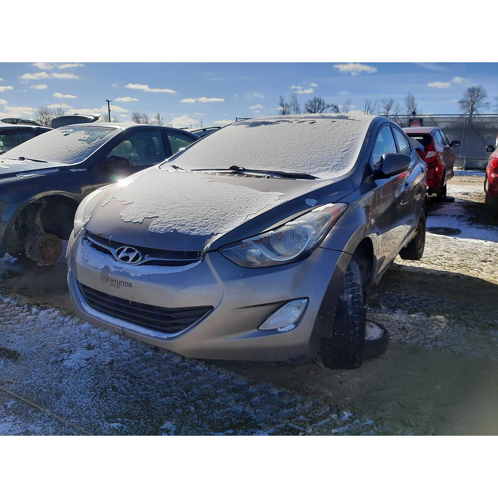 HYUNDAI ELANTRA 2013
