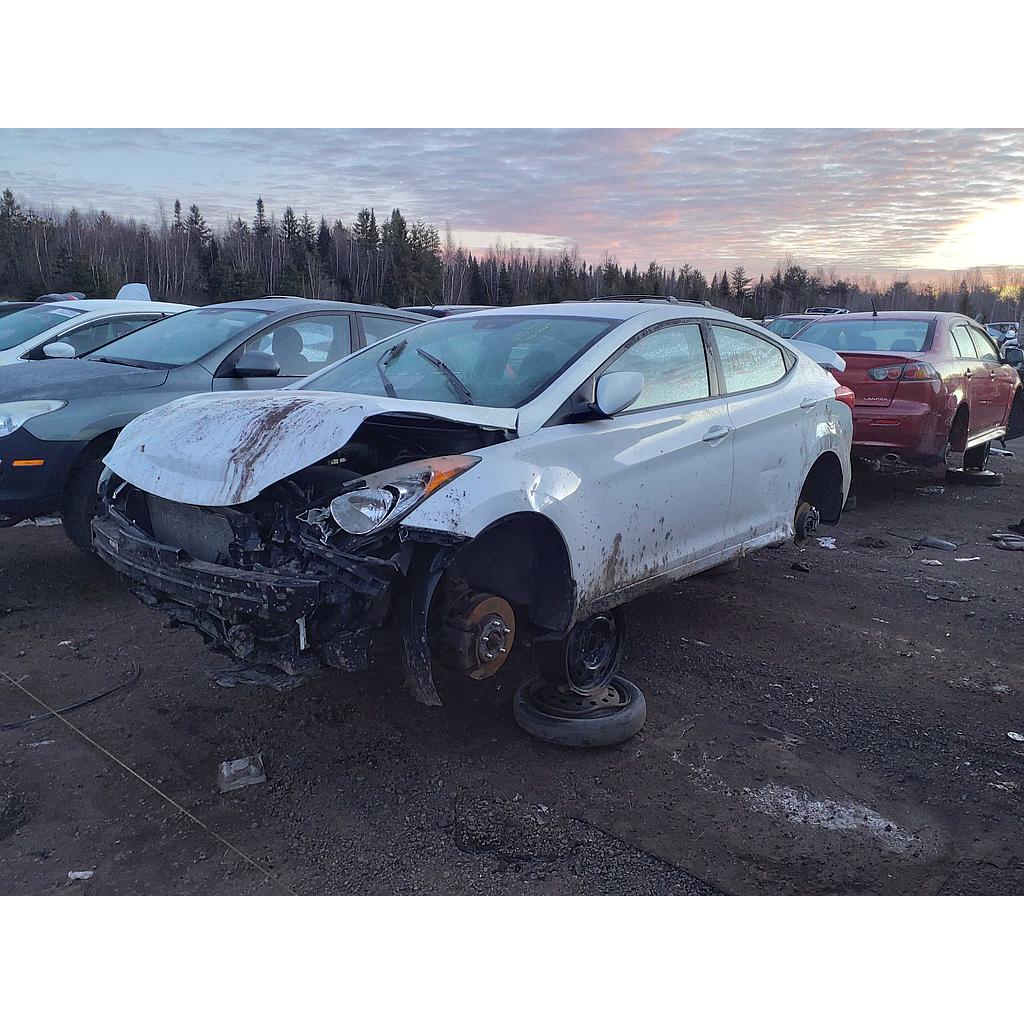 HYUNDAI ELANTRA 2013