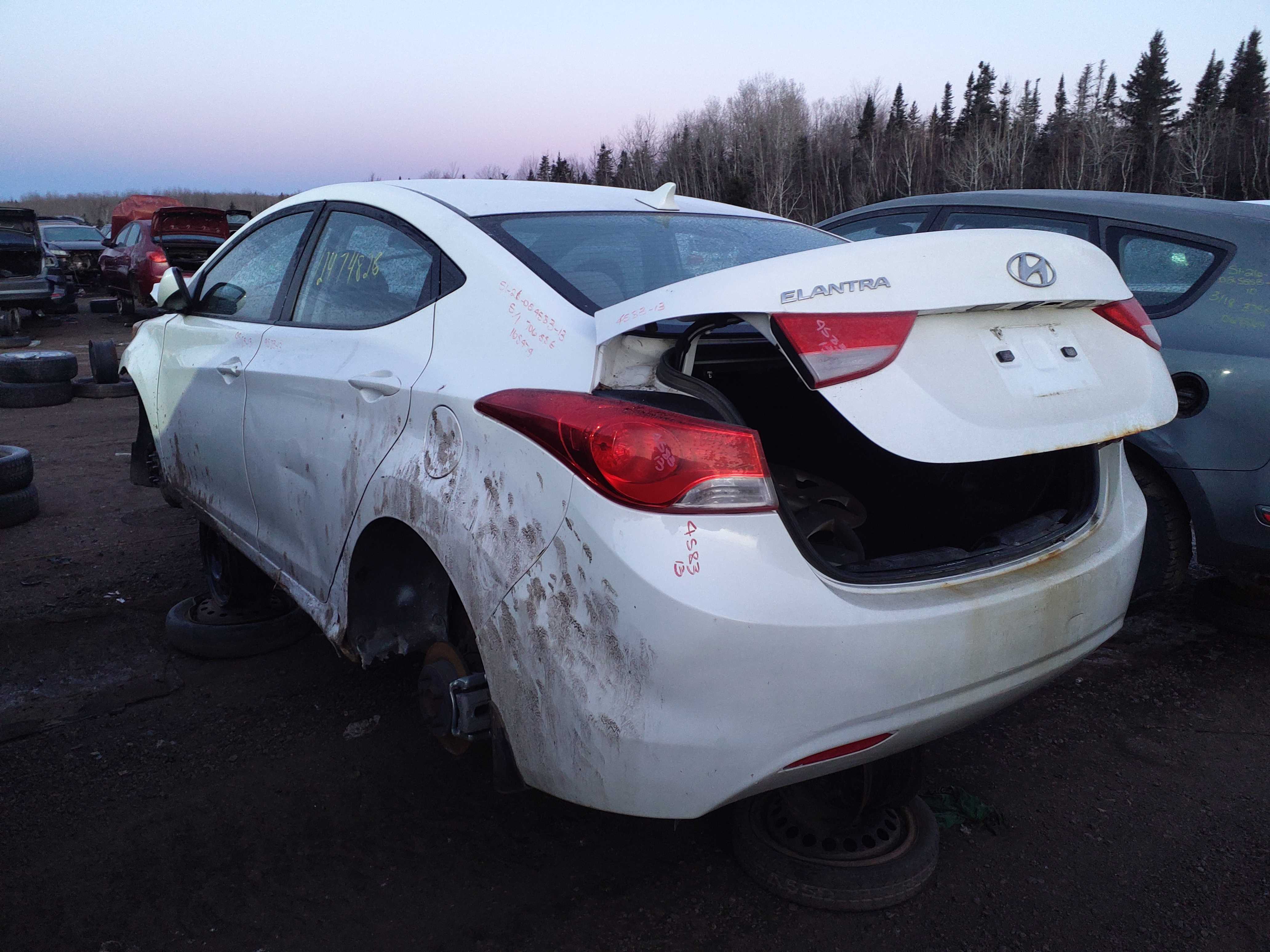 HYUNDAI ELANTRA 2013