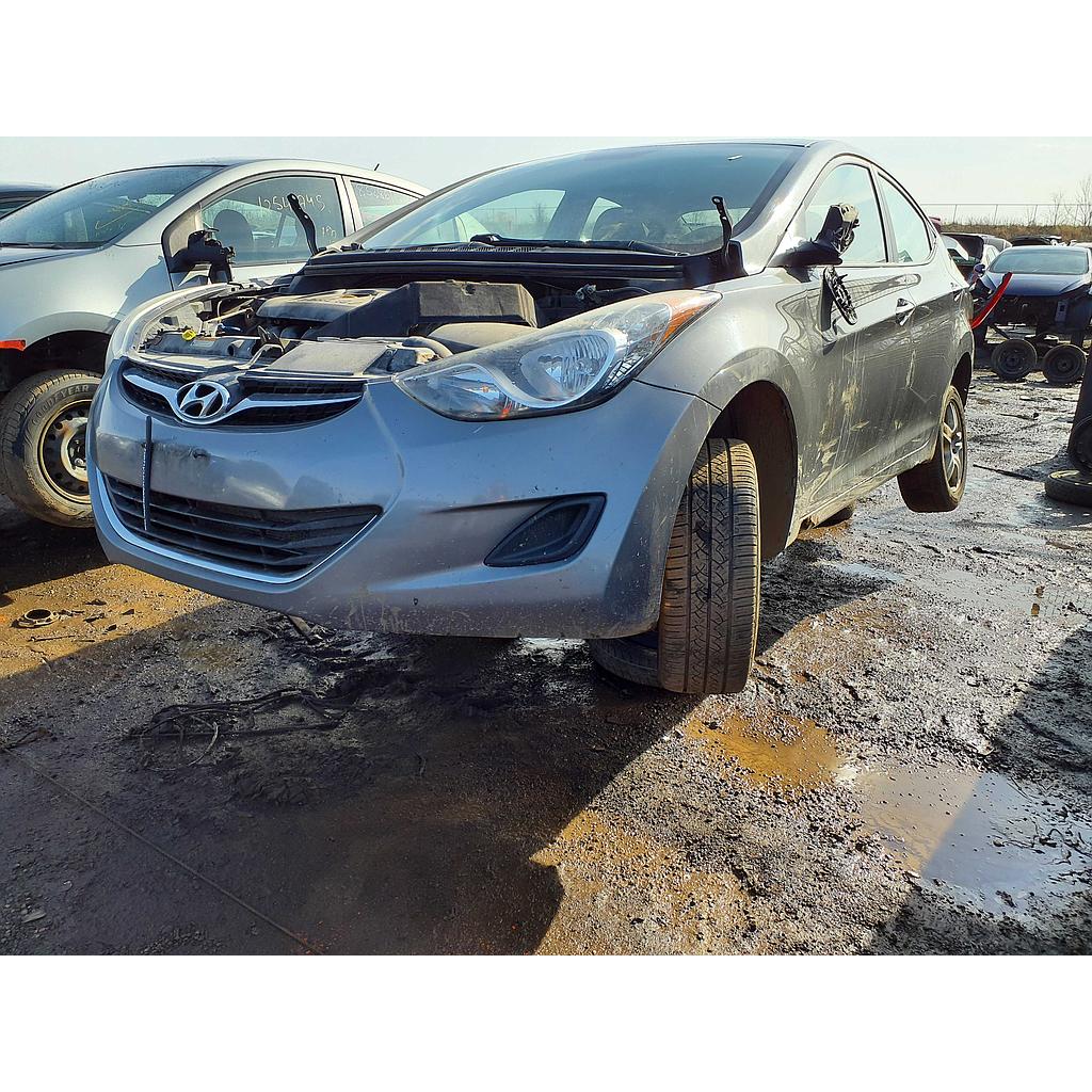 HYUNDAI ELANTRA 2013