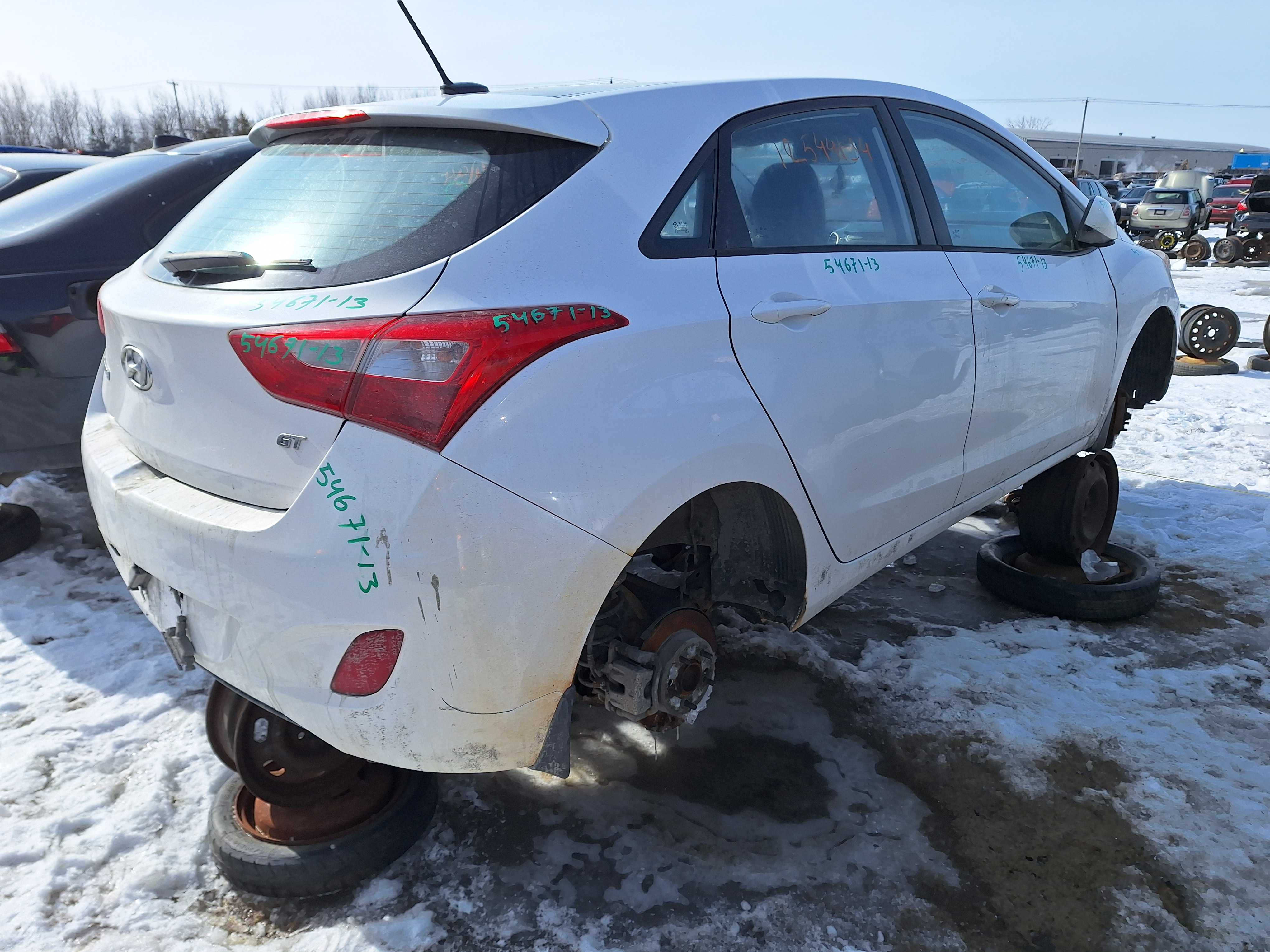 HYUNDAI ELANTRA 2013