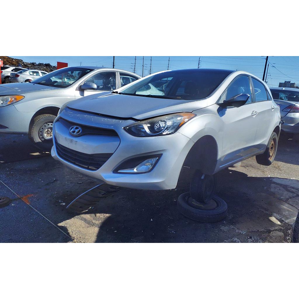 HYUNDAI ELANTRA 2013