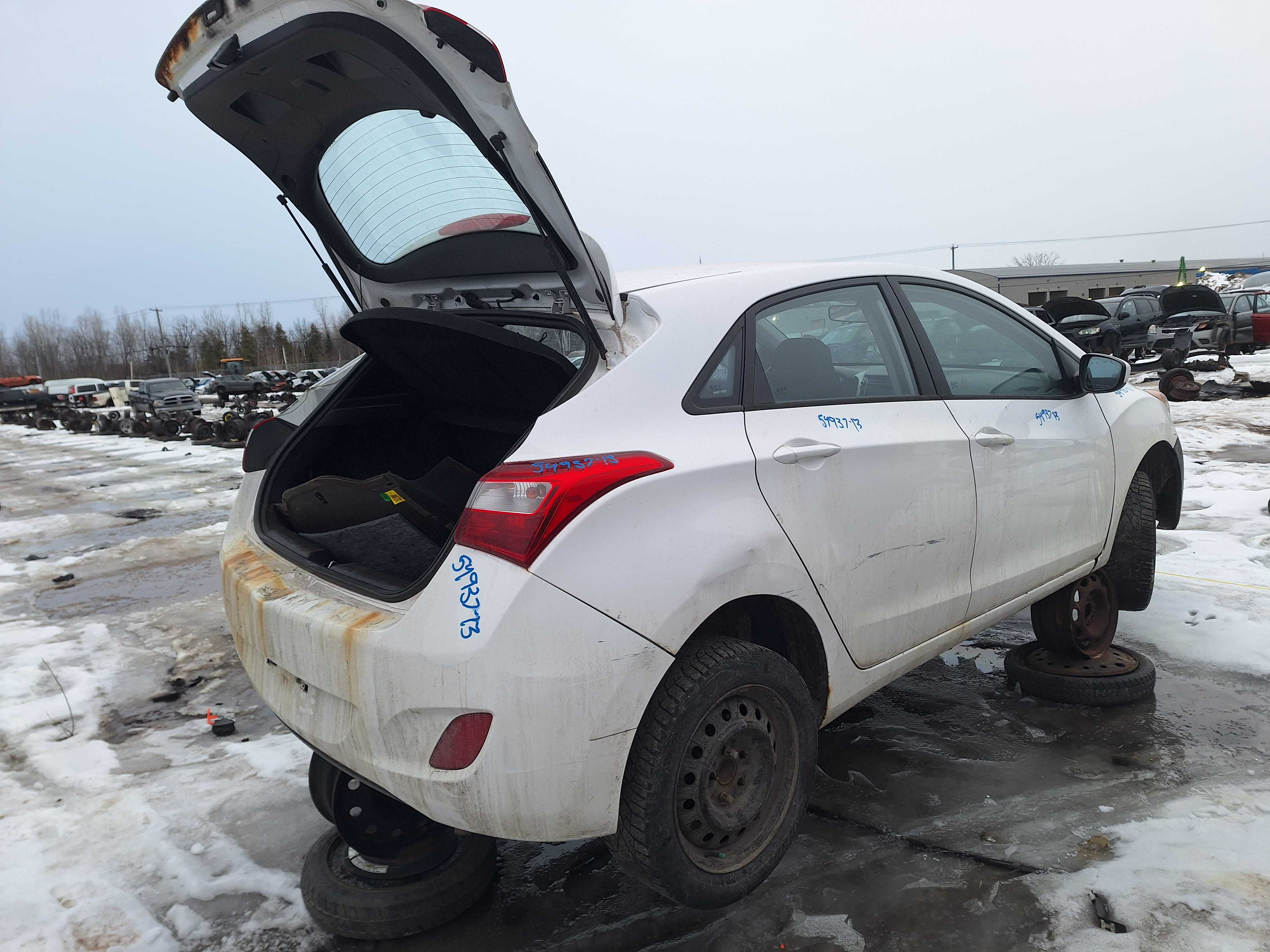 HYUNDAI ELANTRA 2013