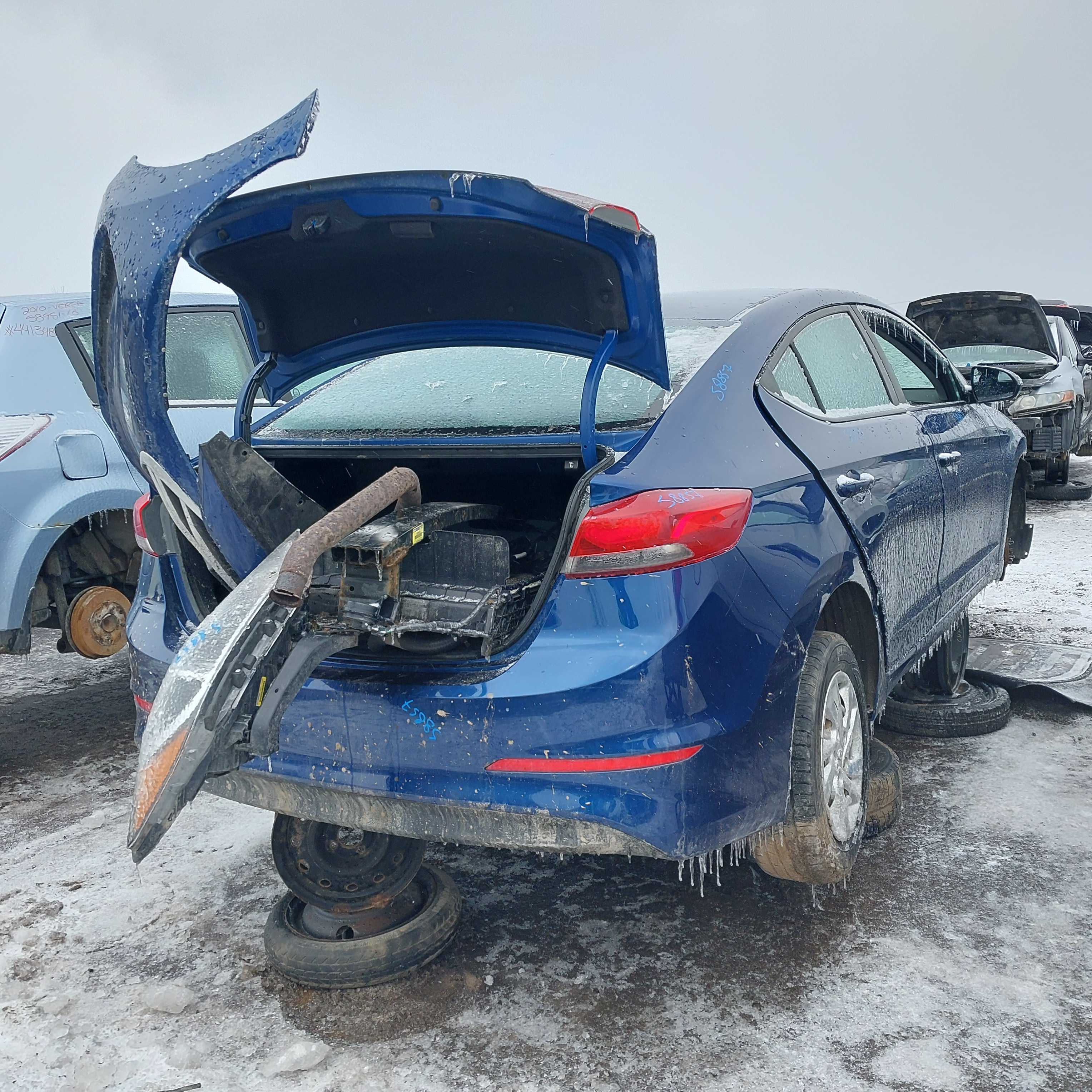 HYUNDAI ELANTRA 2017