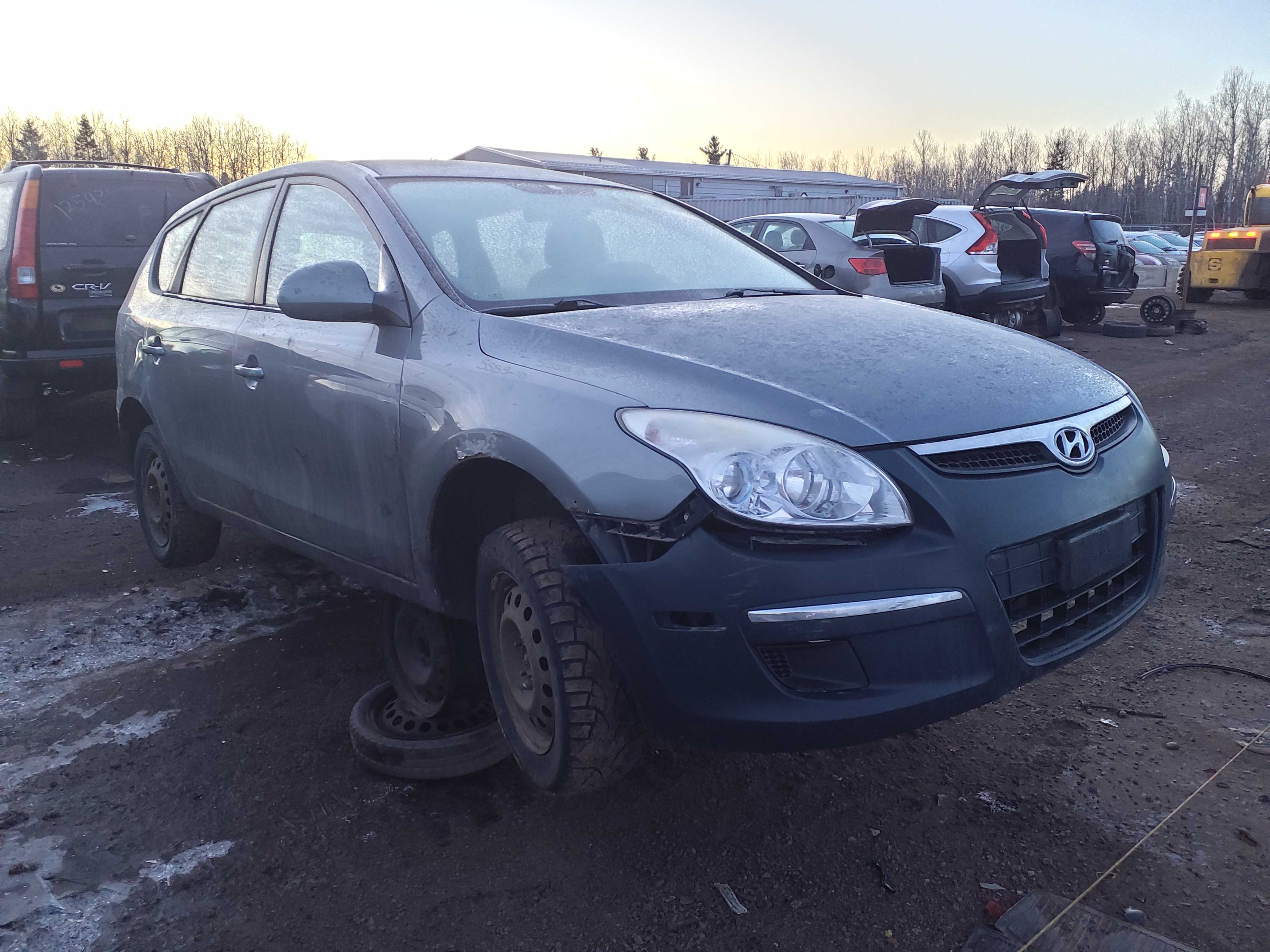 HYUNDAI ELANTRA TOURING 2010